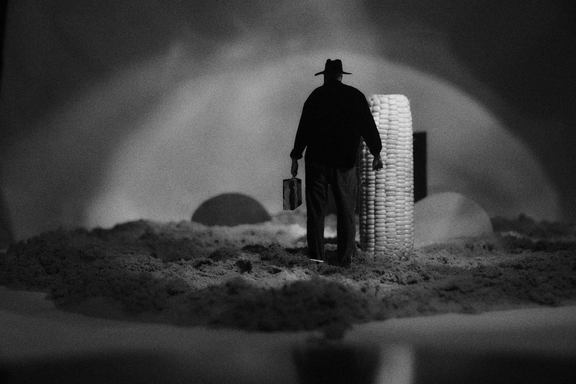 Paperverse. Petr Nabutov. Portrait photography, Cambodia