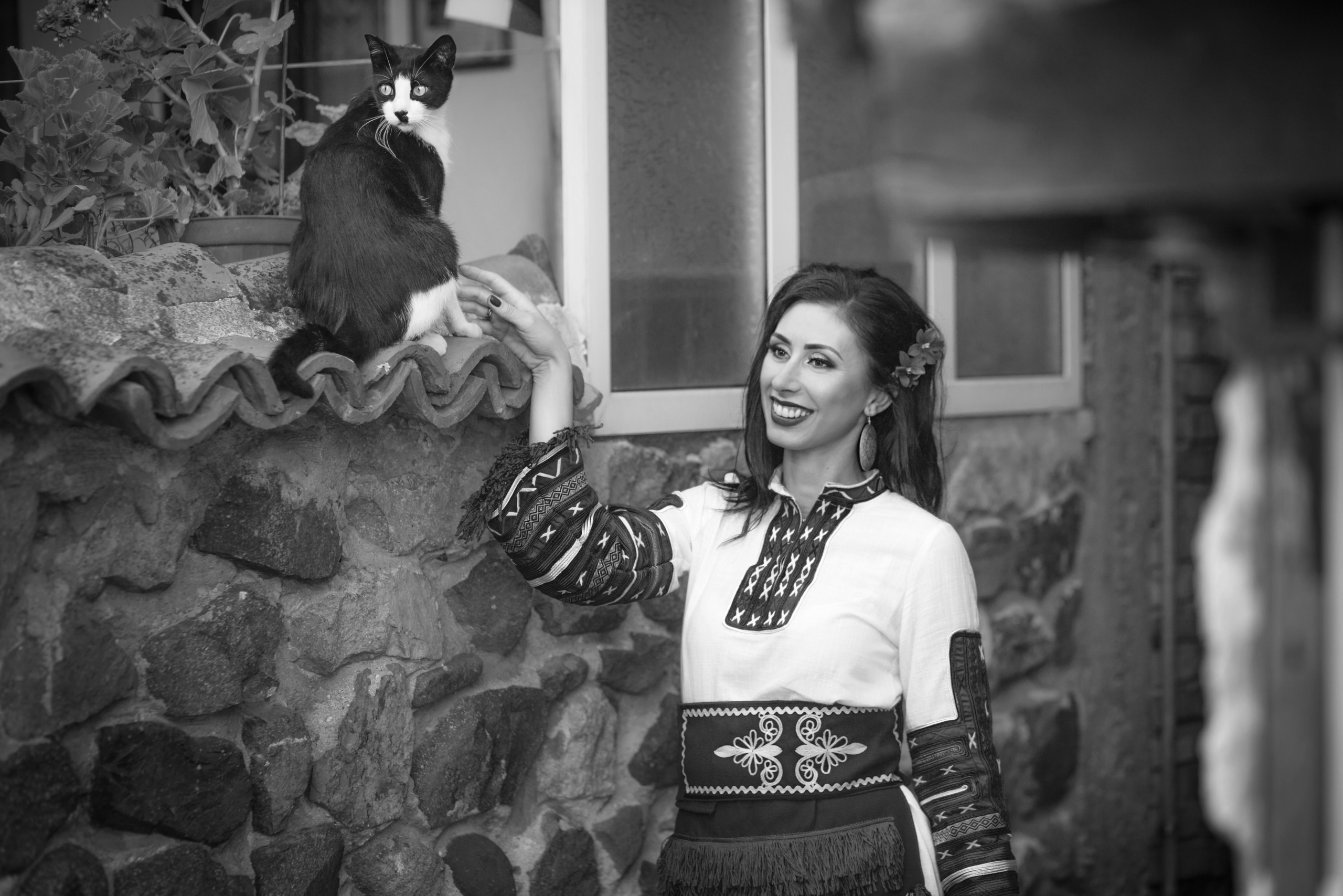 Българска традициона носия. Portrait photography Burgas