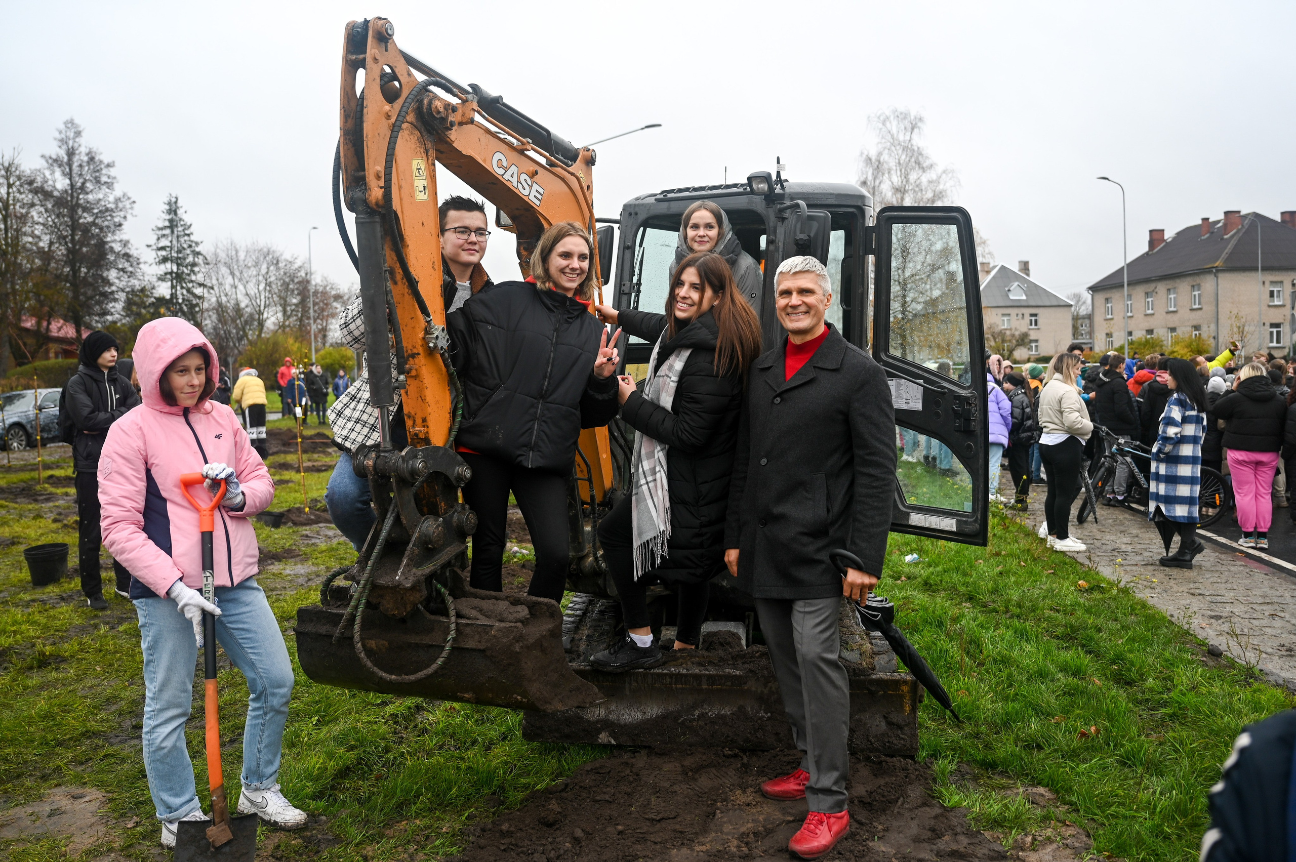 Koku stādīšana Rēzekne stacijas iela. Ritvars Pujats Emotion Photographer