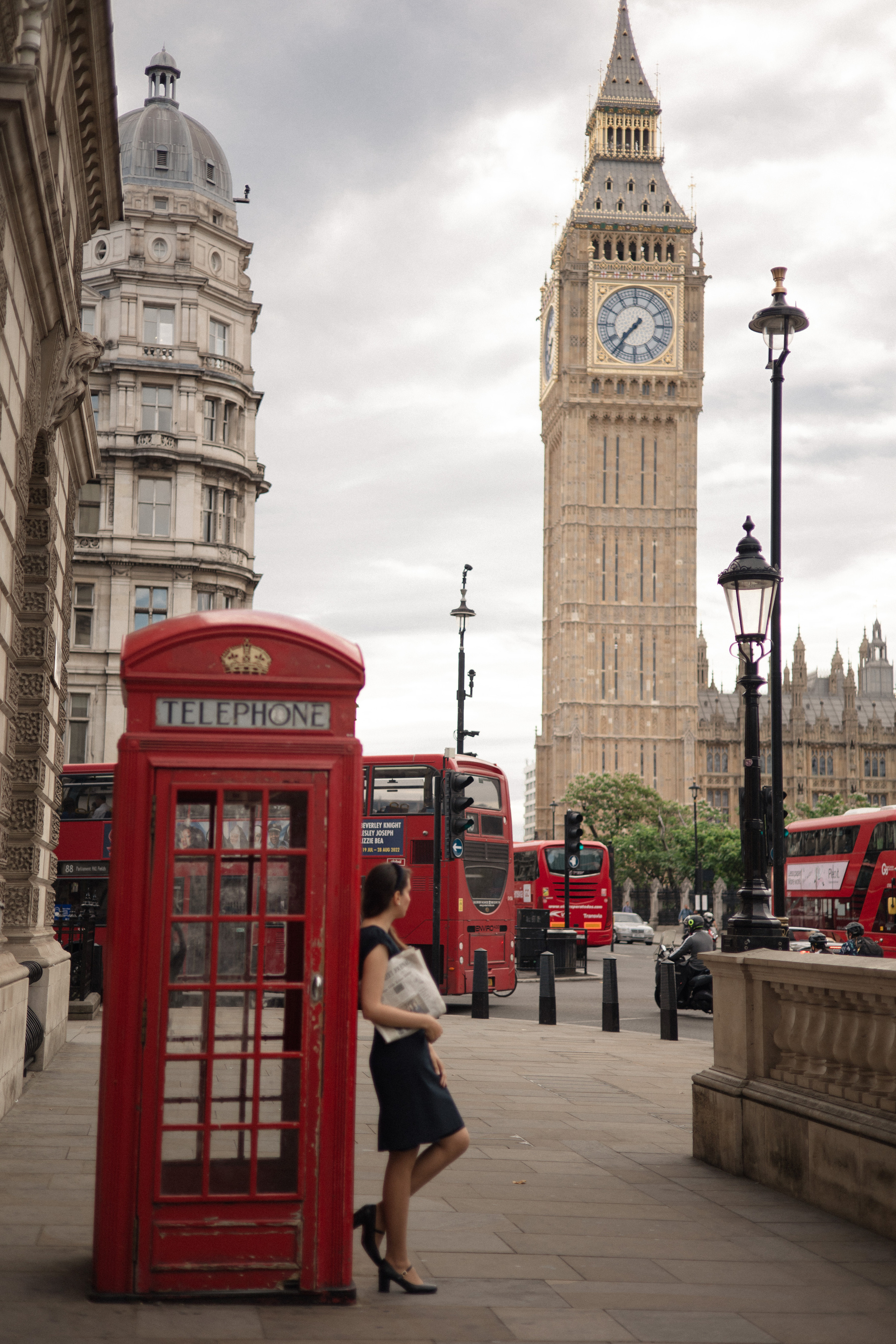 Kate. London. Wedding and family photographer