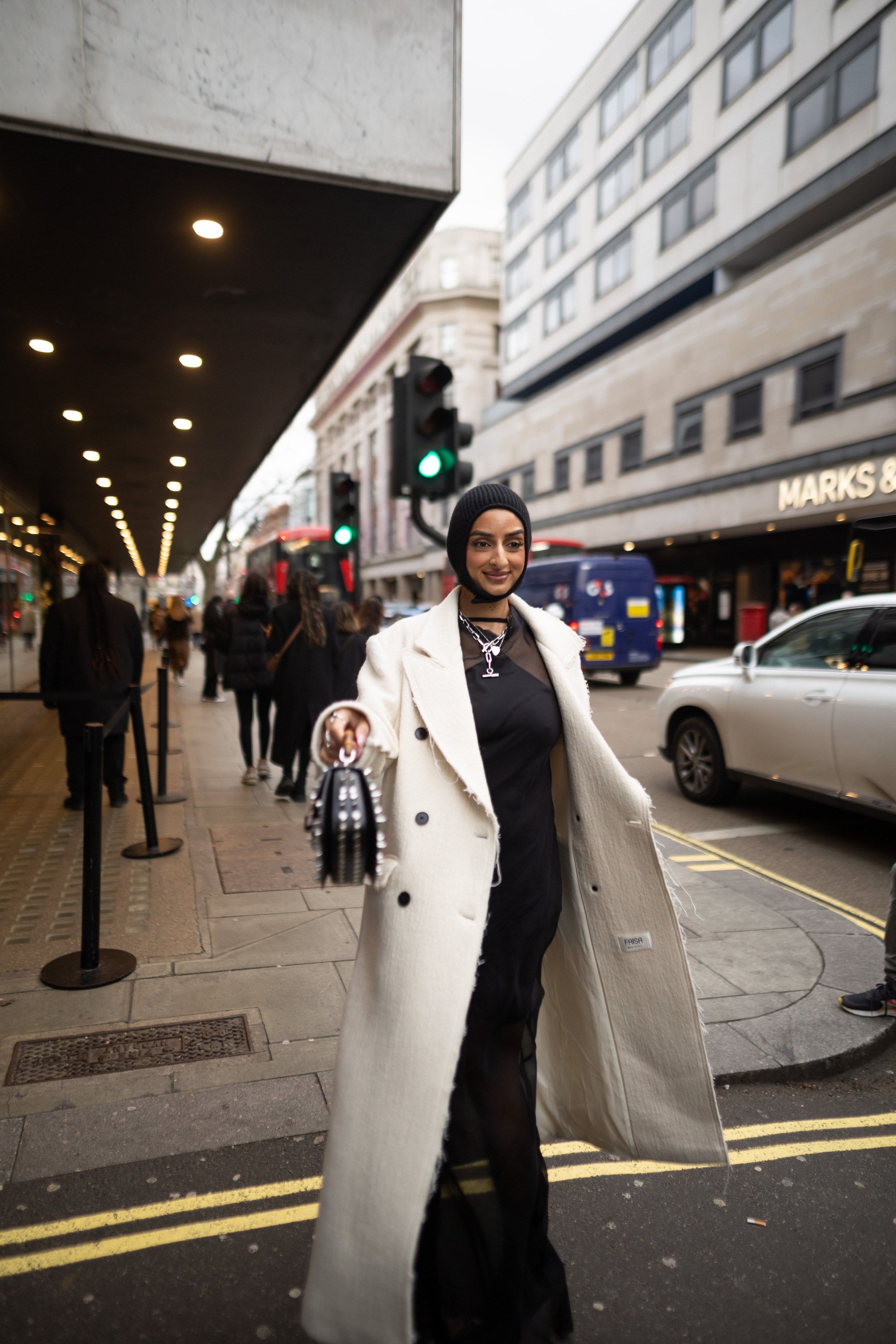 LFW Day 1. Wedding and family photographer