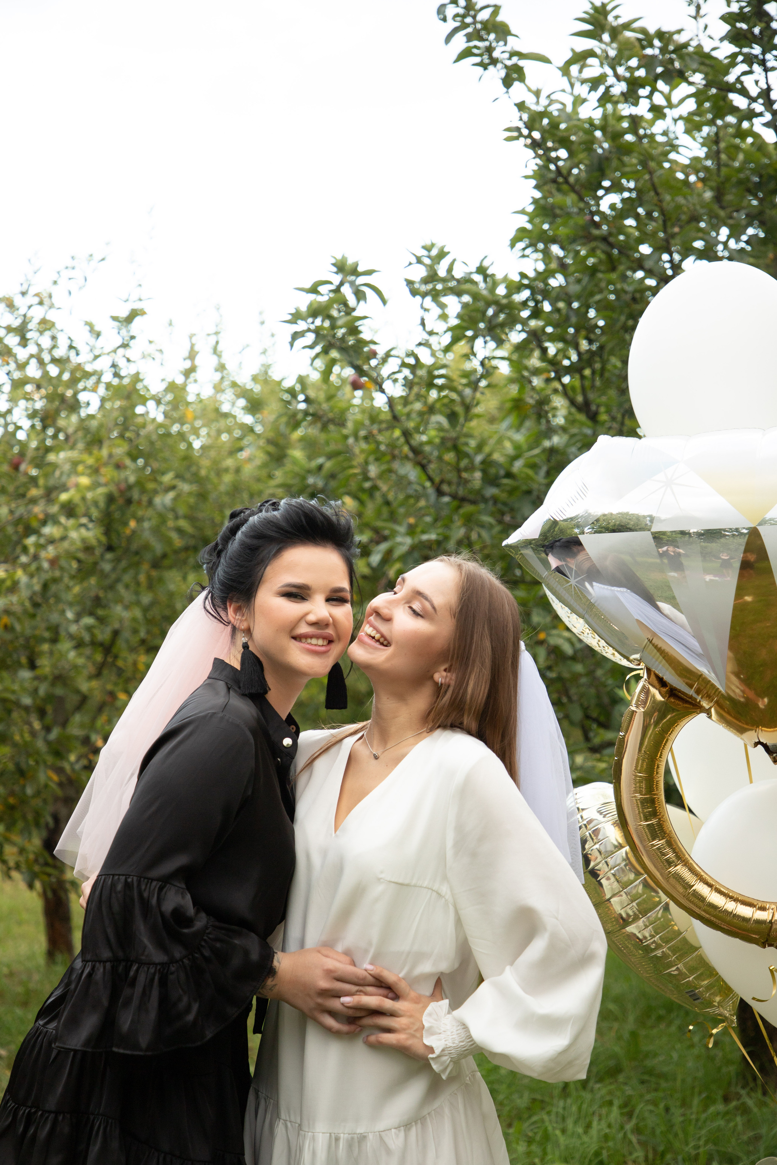 HenParty Ann. Wedding and family photographer