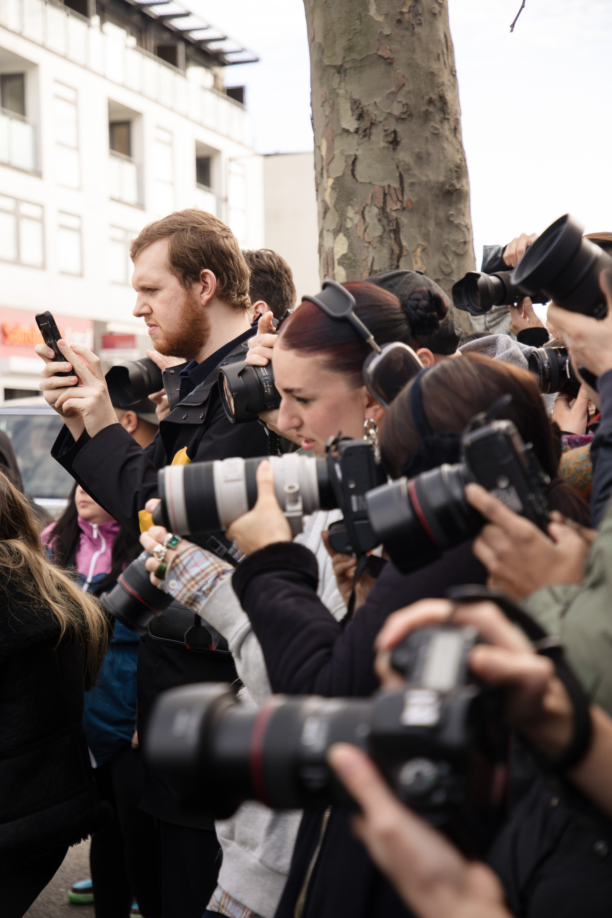 LFW Day 3. Wedding and family photographer