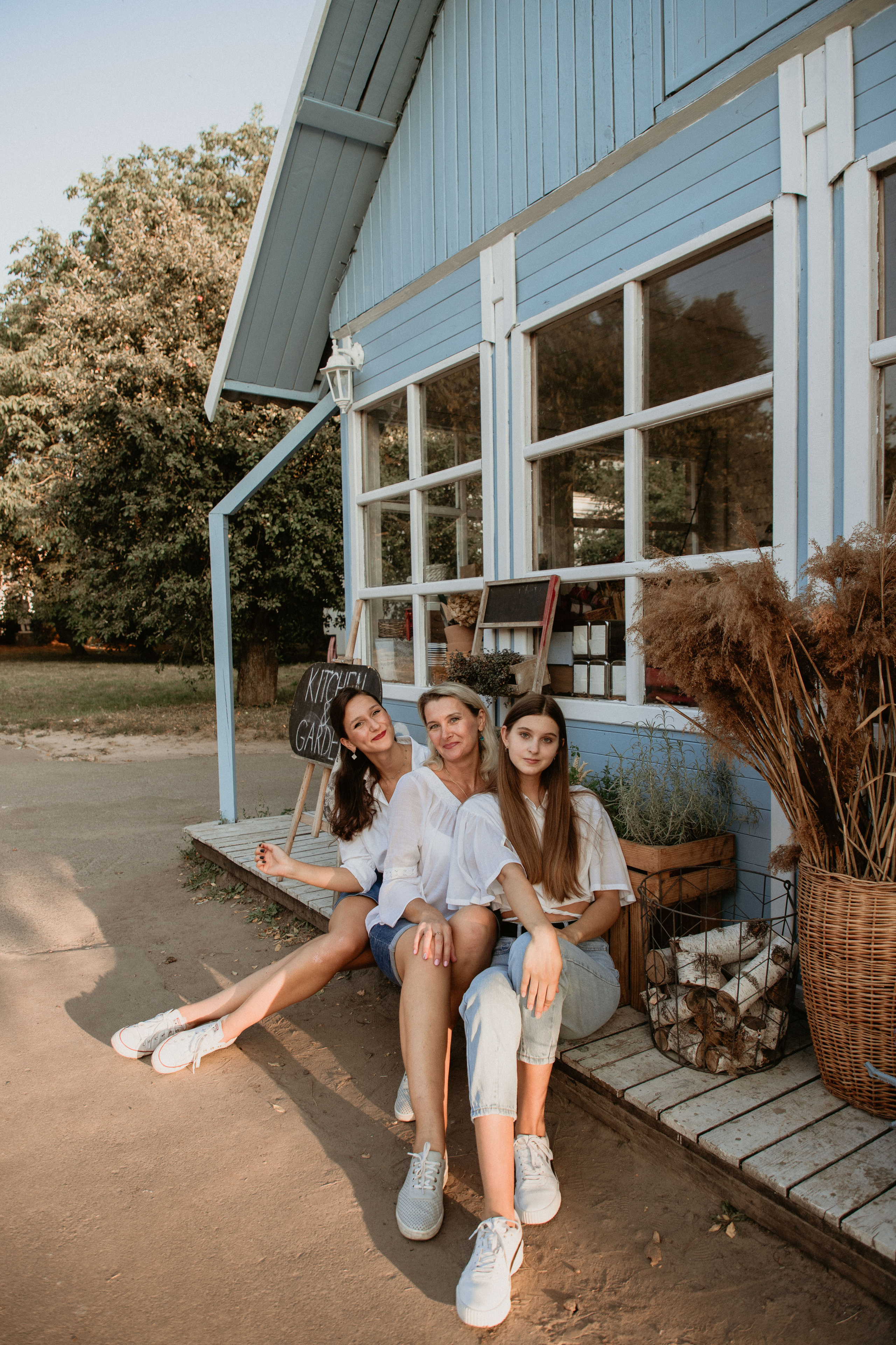 This is us. Wedding and family photographer