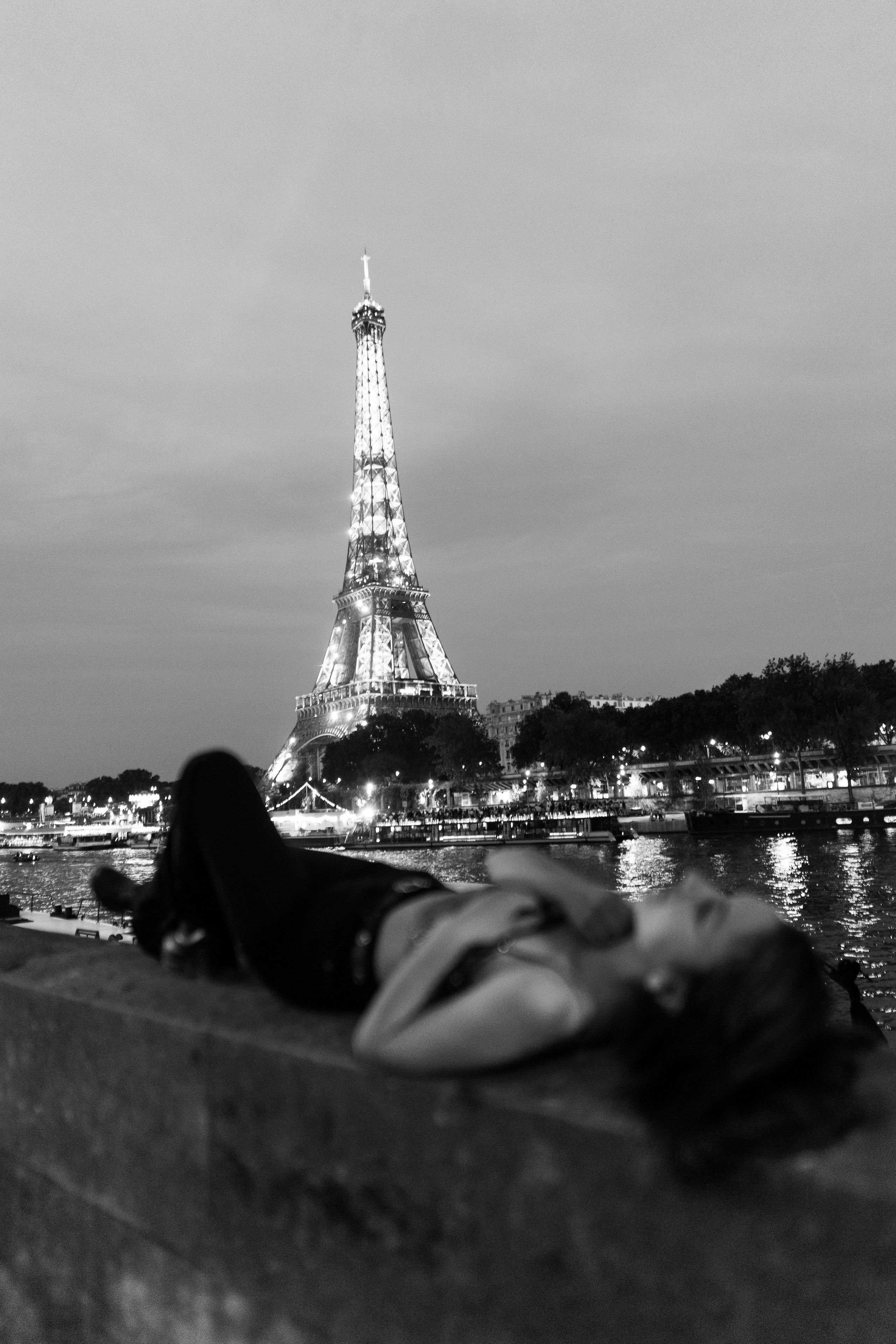 Julia. Paris. Wedding and family photographer