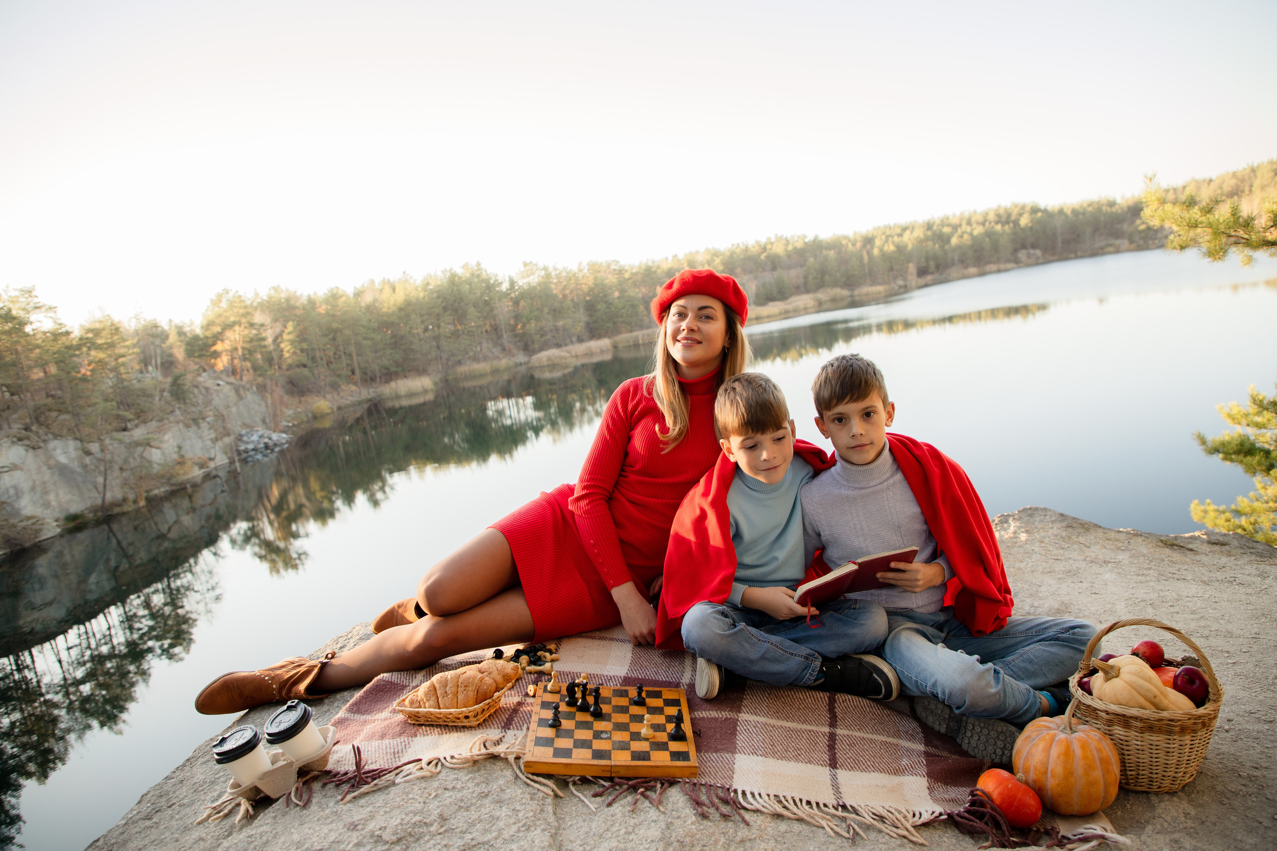 Cozy autumn. Wedding and family photographer