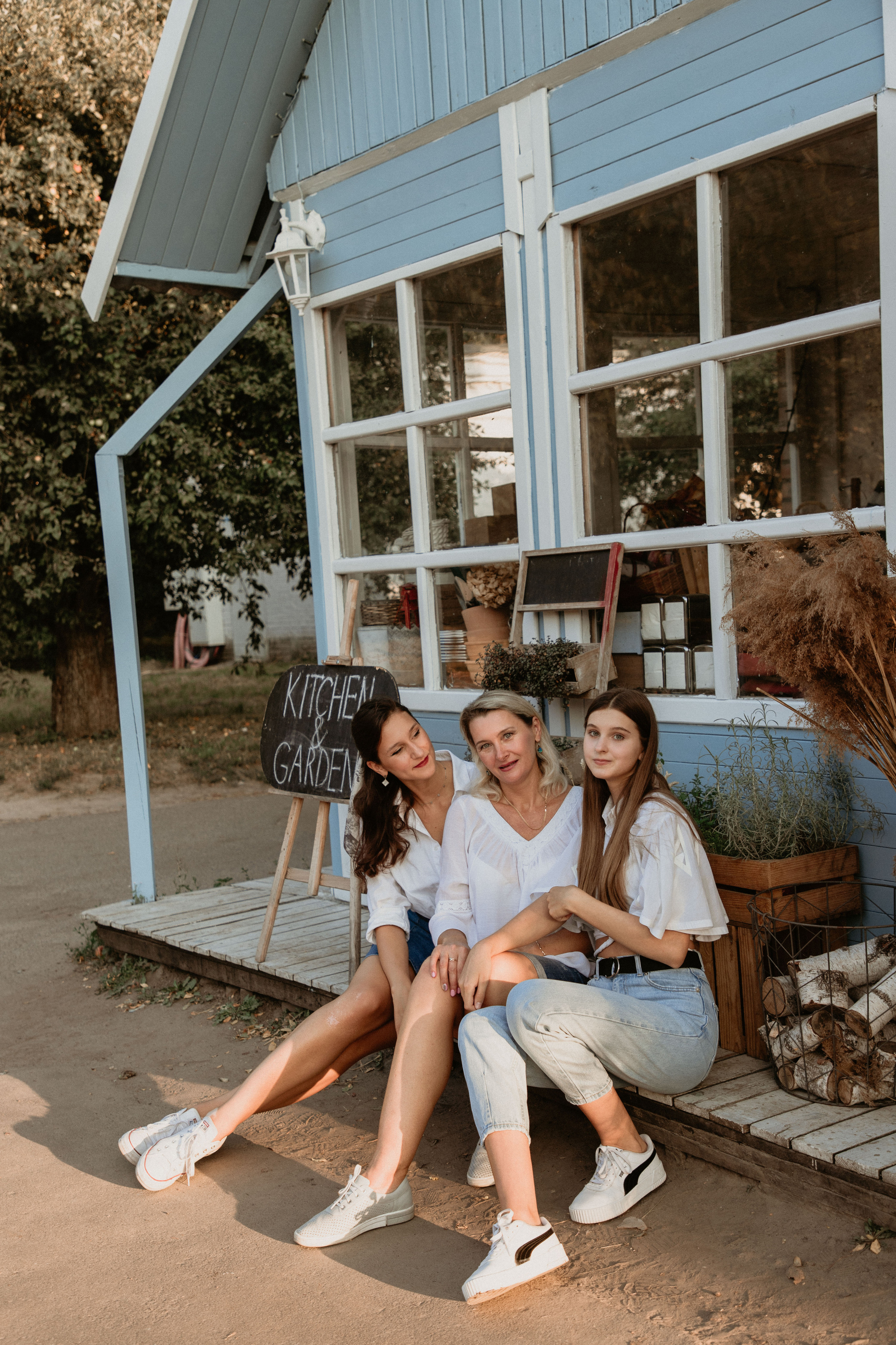 This is us. Wedding and family photographer