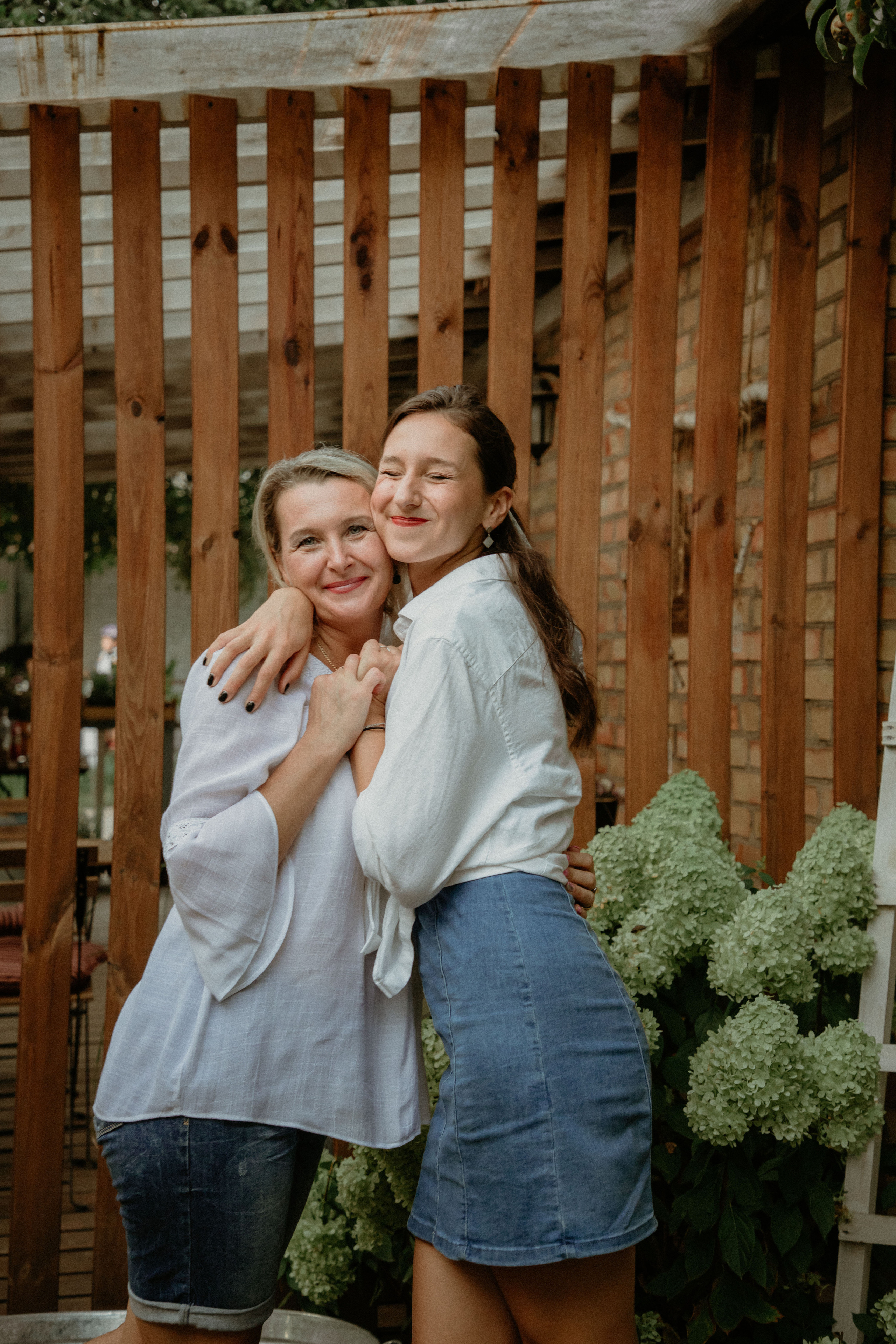 This is us. Wedding and family photographer