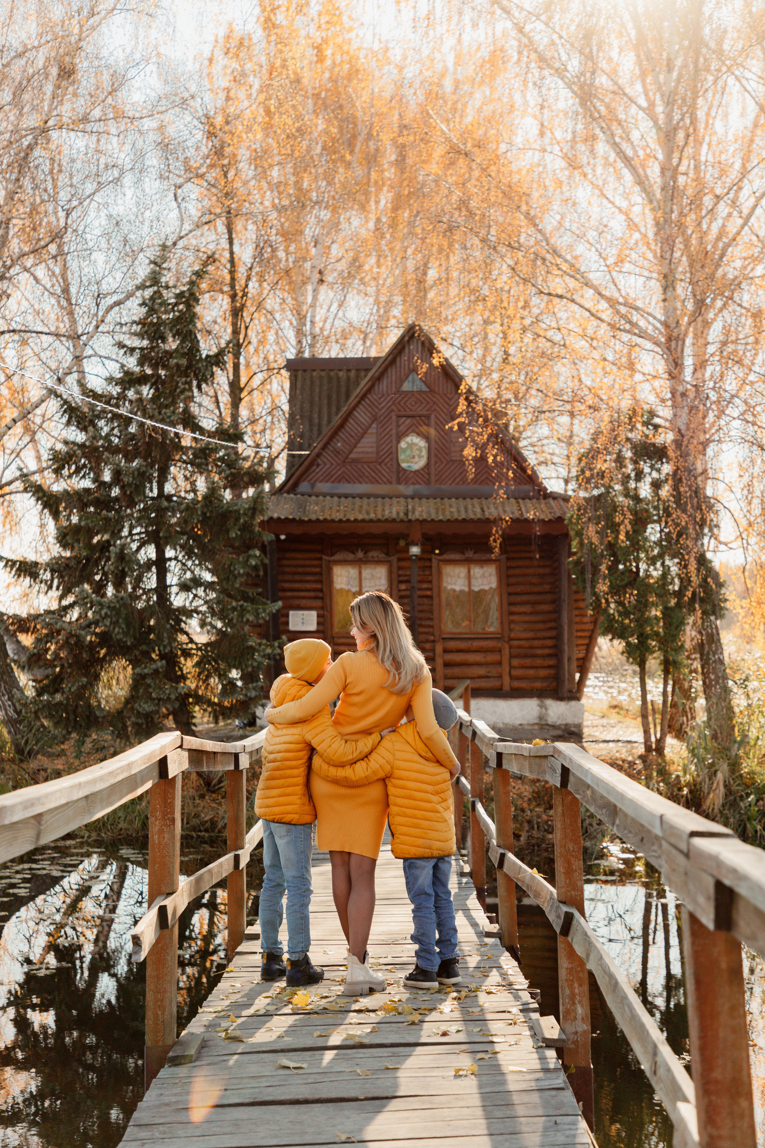 Cozy autumn. Wedding and family photographer