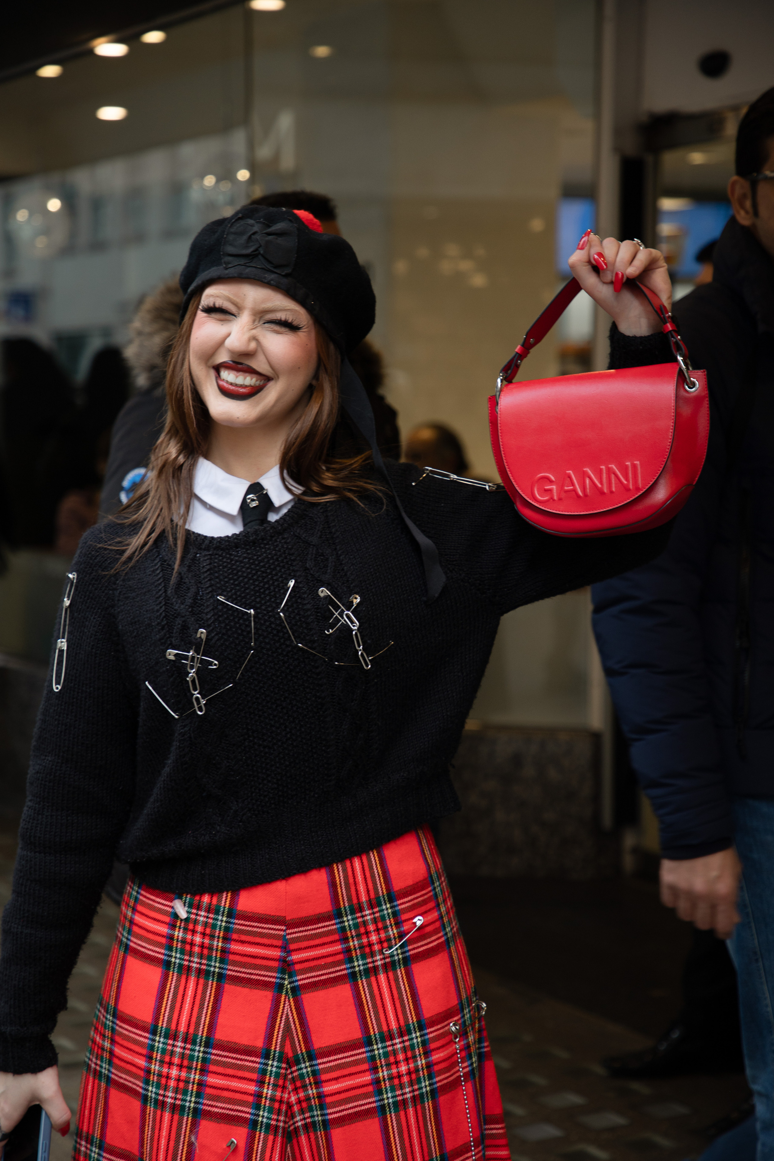 LFW Day 1. Wedding and family photographer