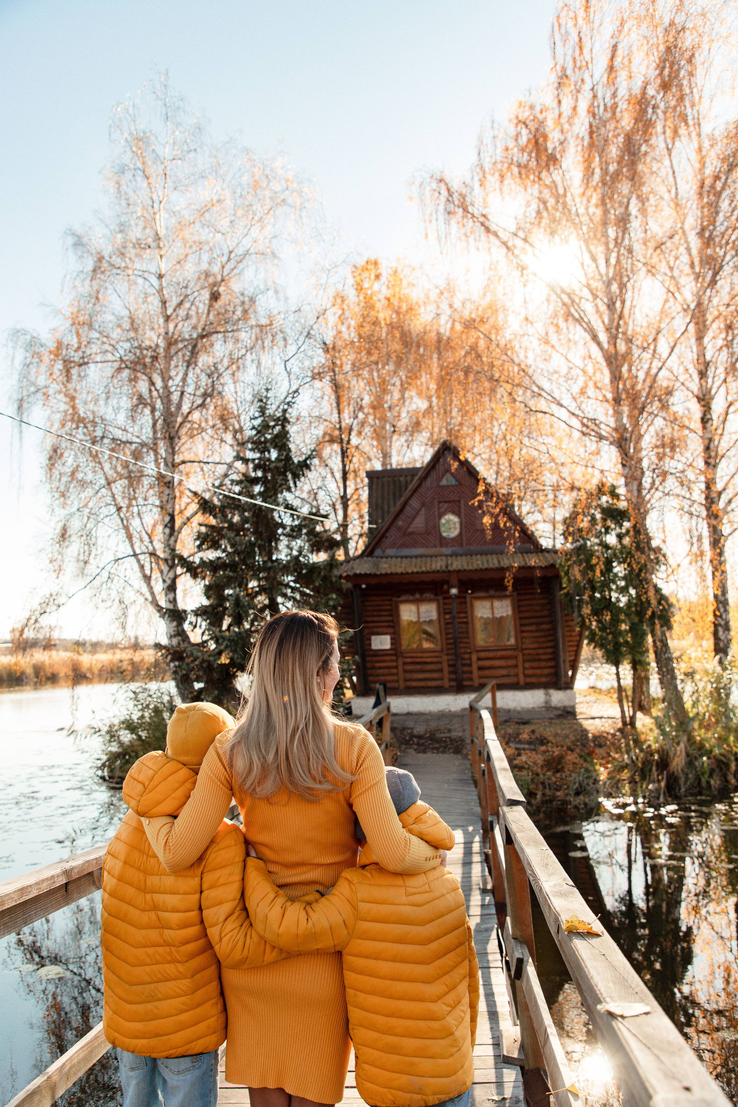 Cozy autumn. Wedding and family photographer