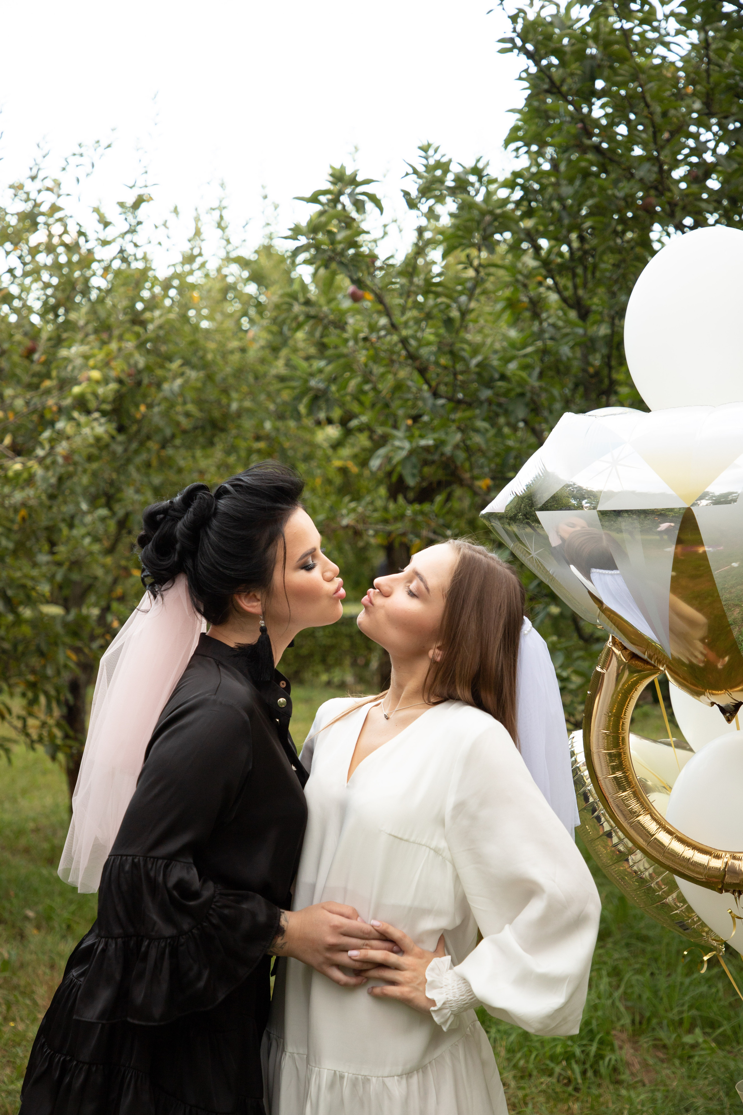 HenParty Ann. Wedding and family photographer