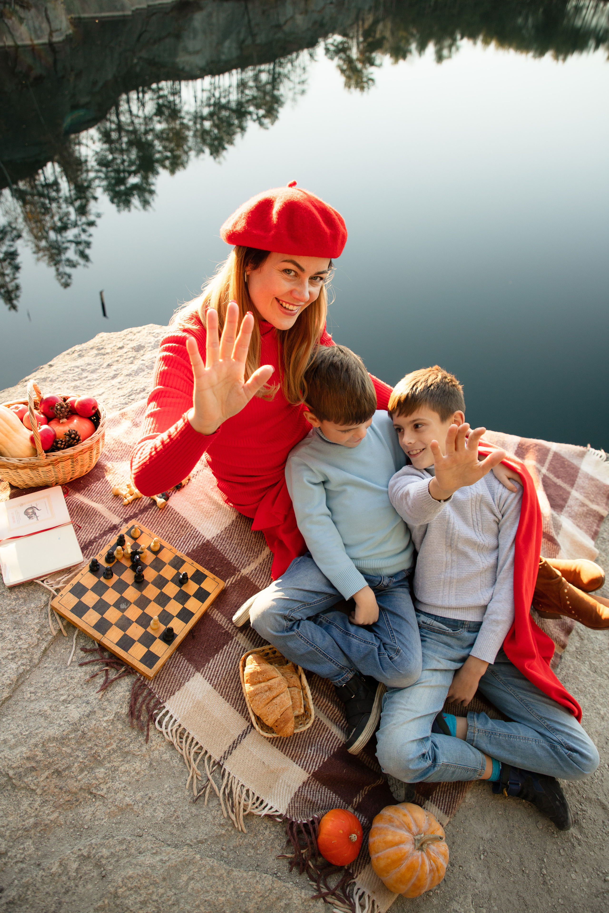 Cozy autumn. Wedding and family photographer