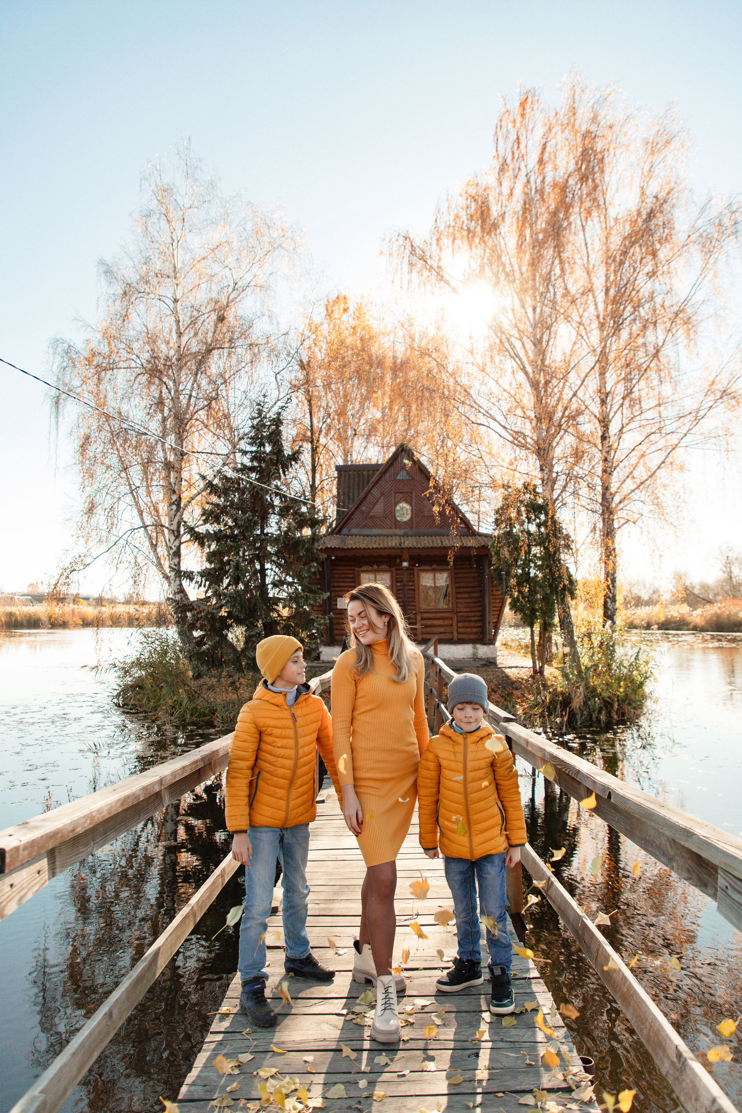 Cozy autumn. Wedding and family photographer