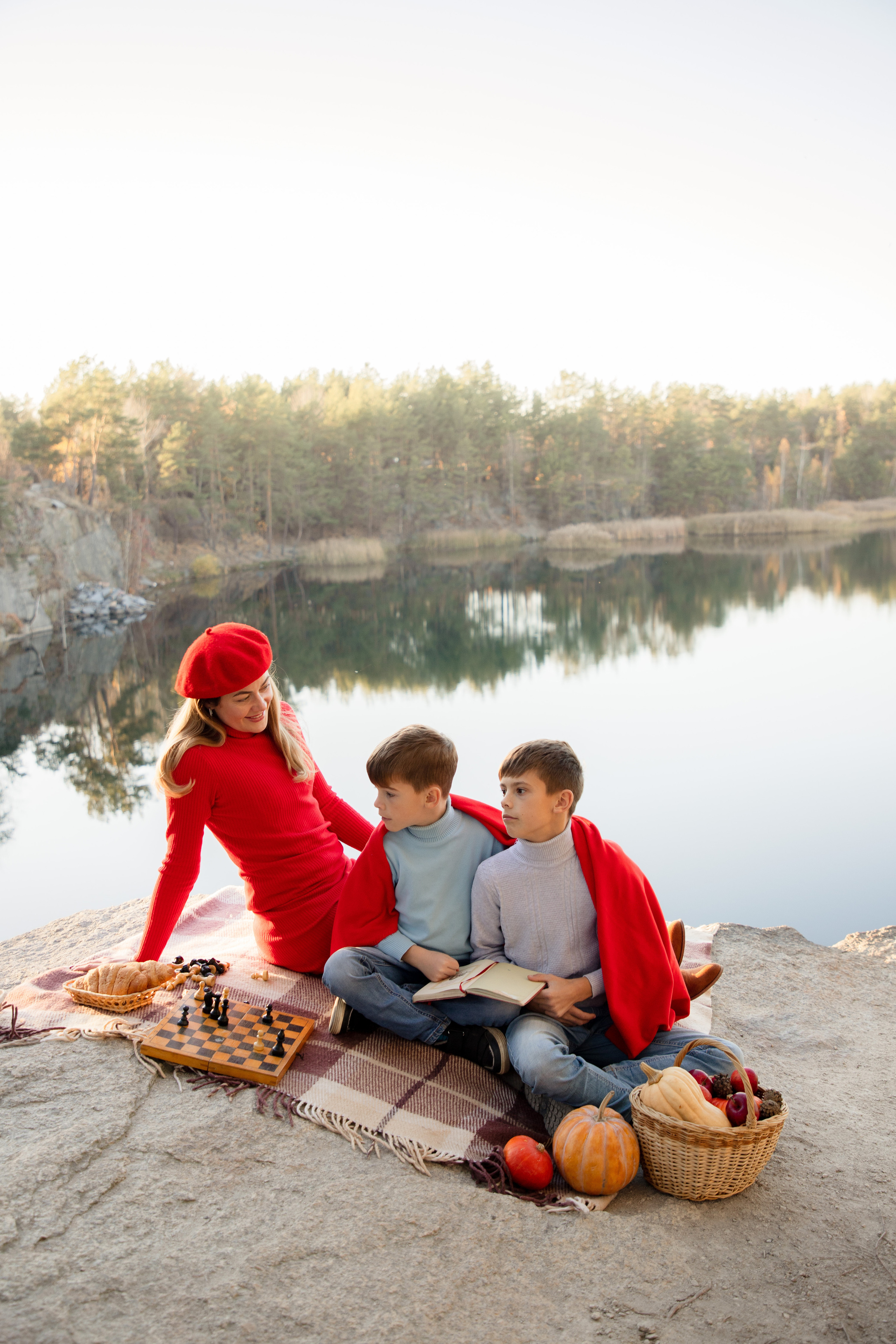 Cozy autumn. Wedding and family photographer