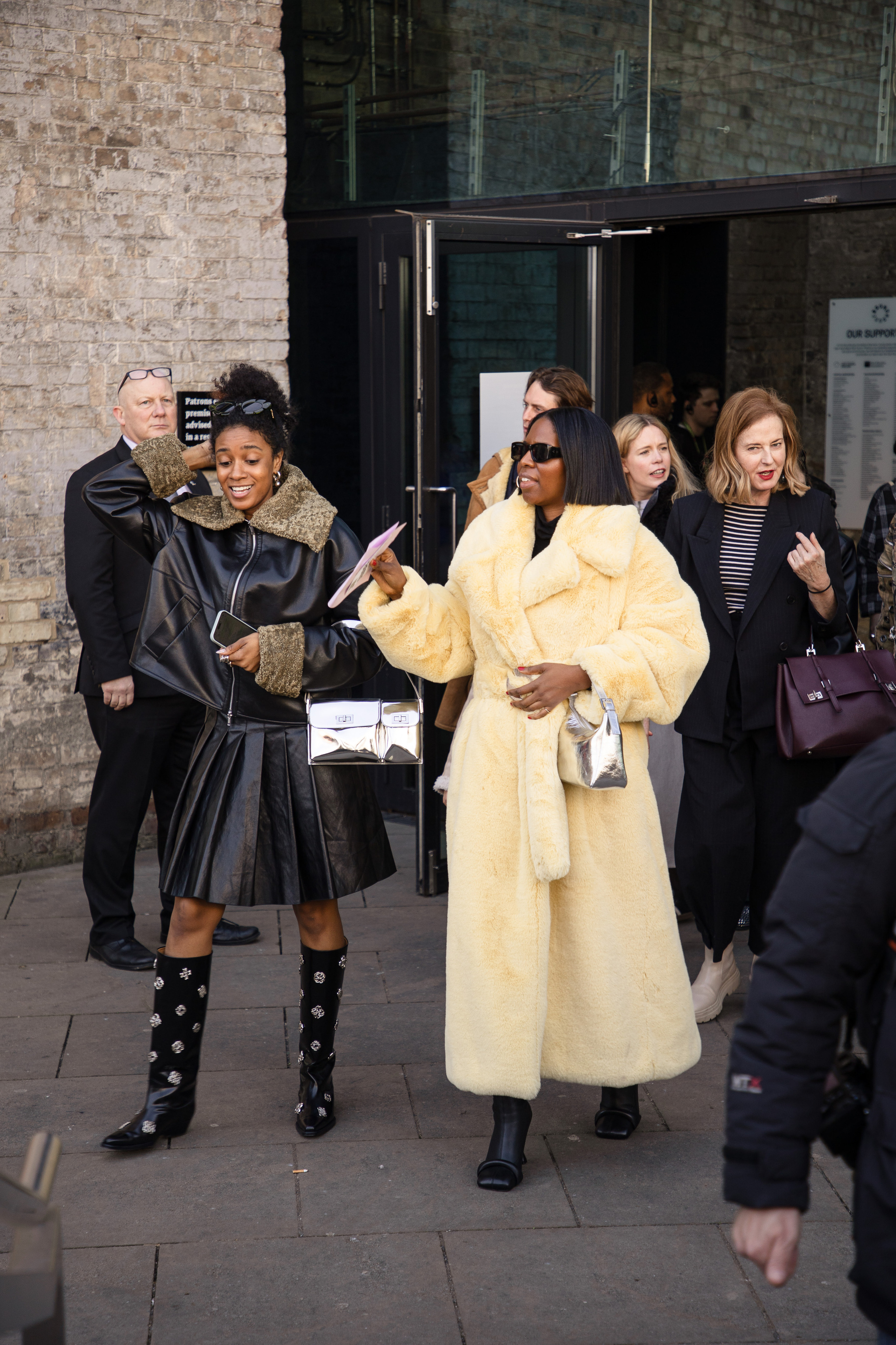 LFW Day 3. Wedding and family photographer