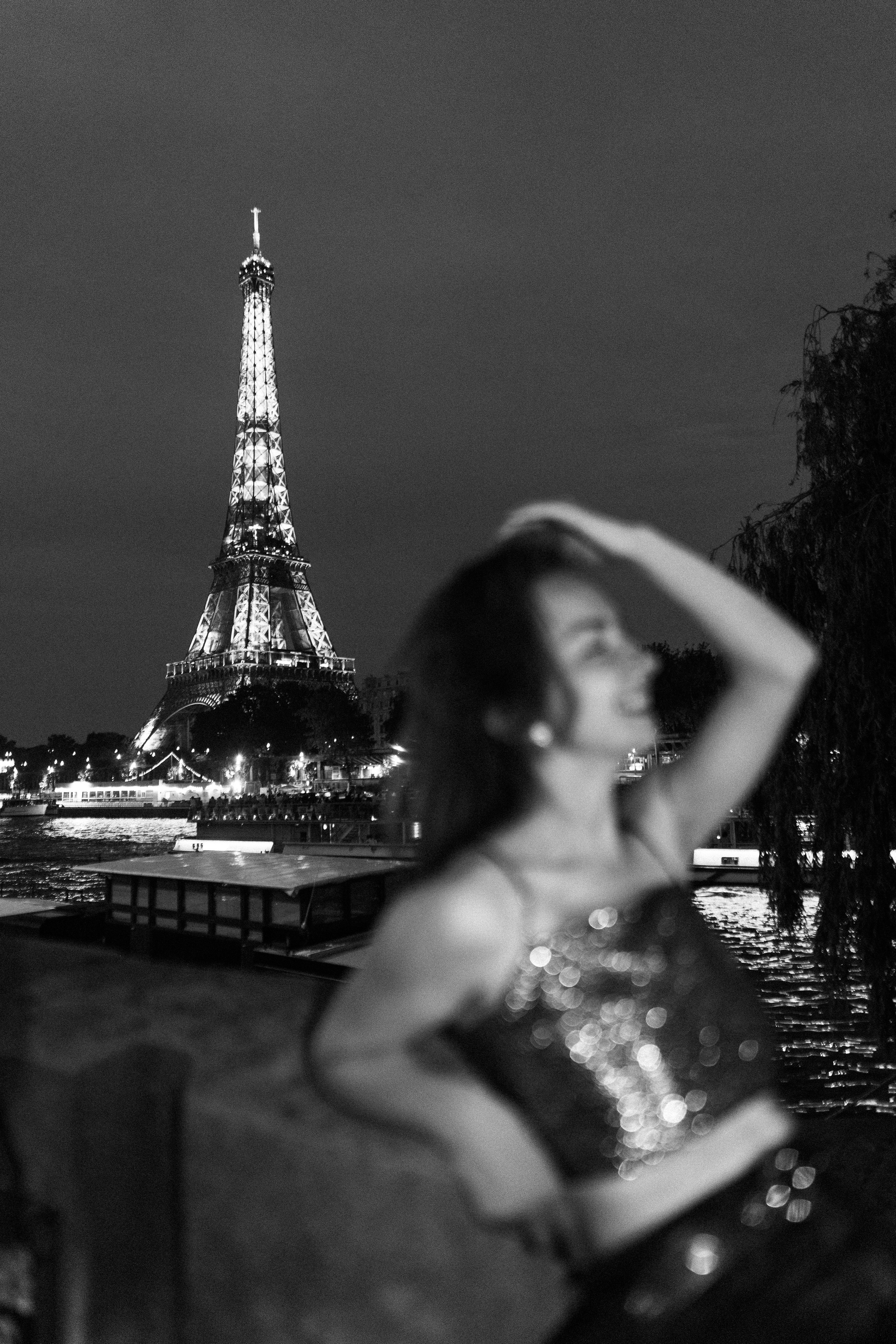 Julia. Paris. Wedding and family photographer