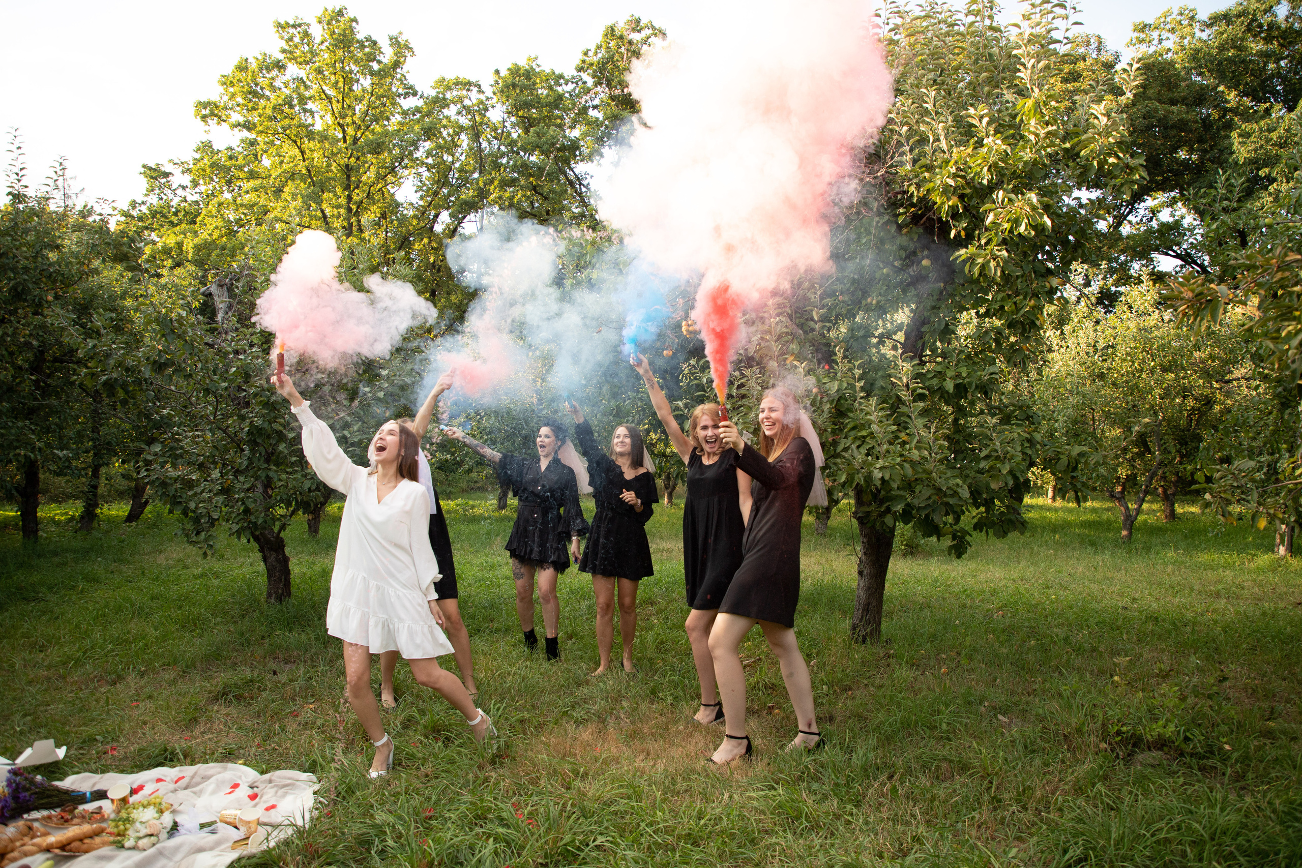 HenParty Ann. Wedding and family photographer