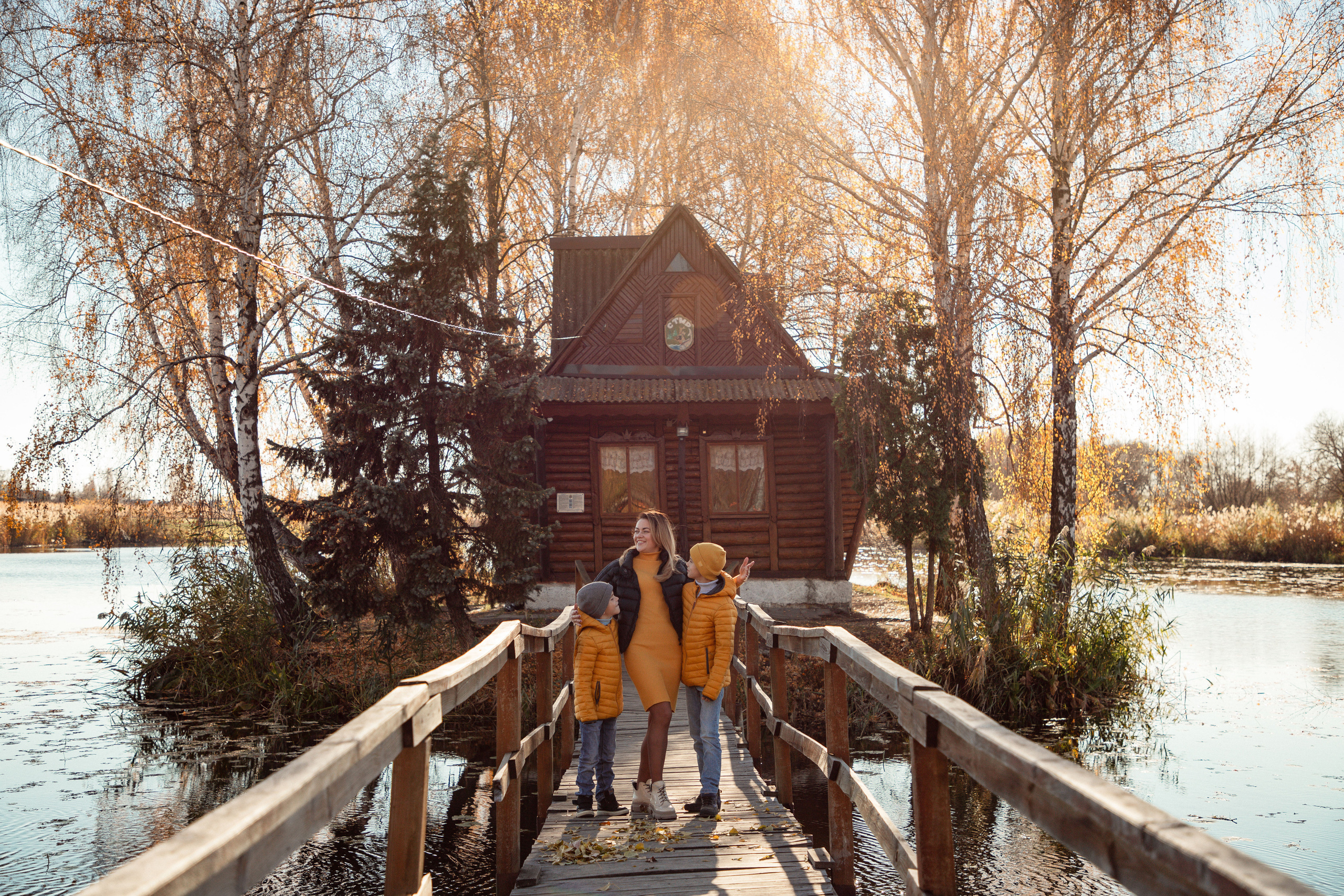 Cozy autumn. Wedding and family photographer