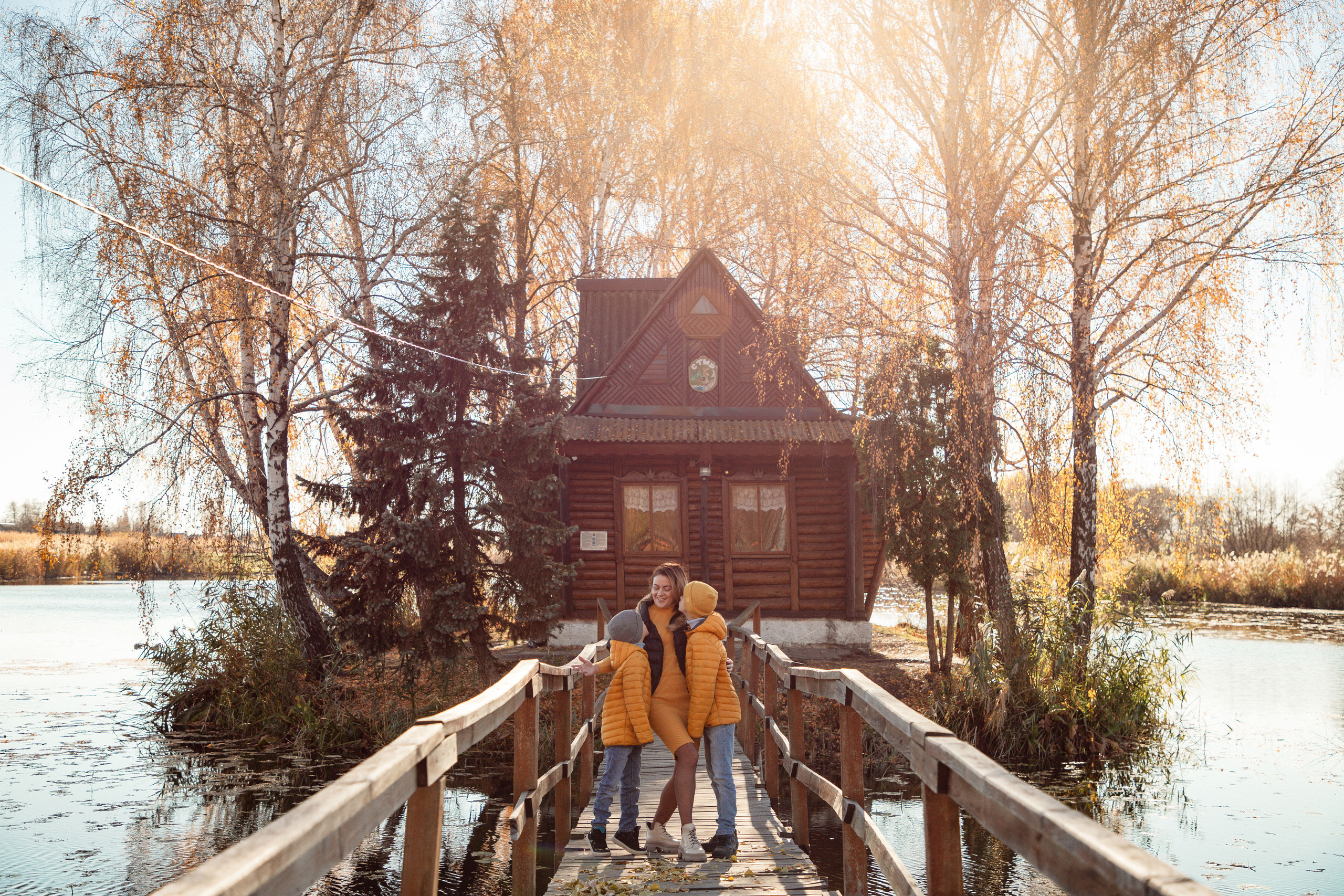 Cozy autumn. Wedding and family photographer