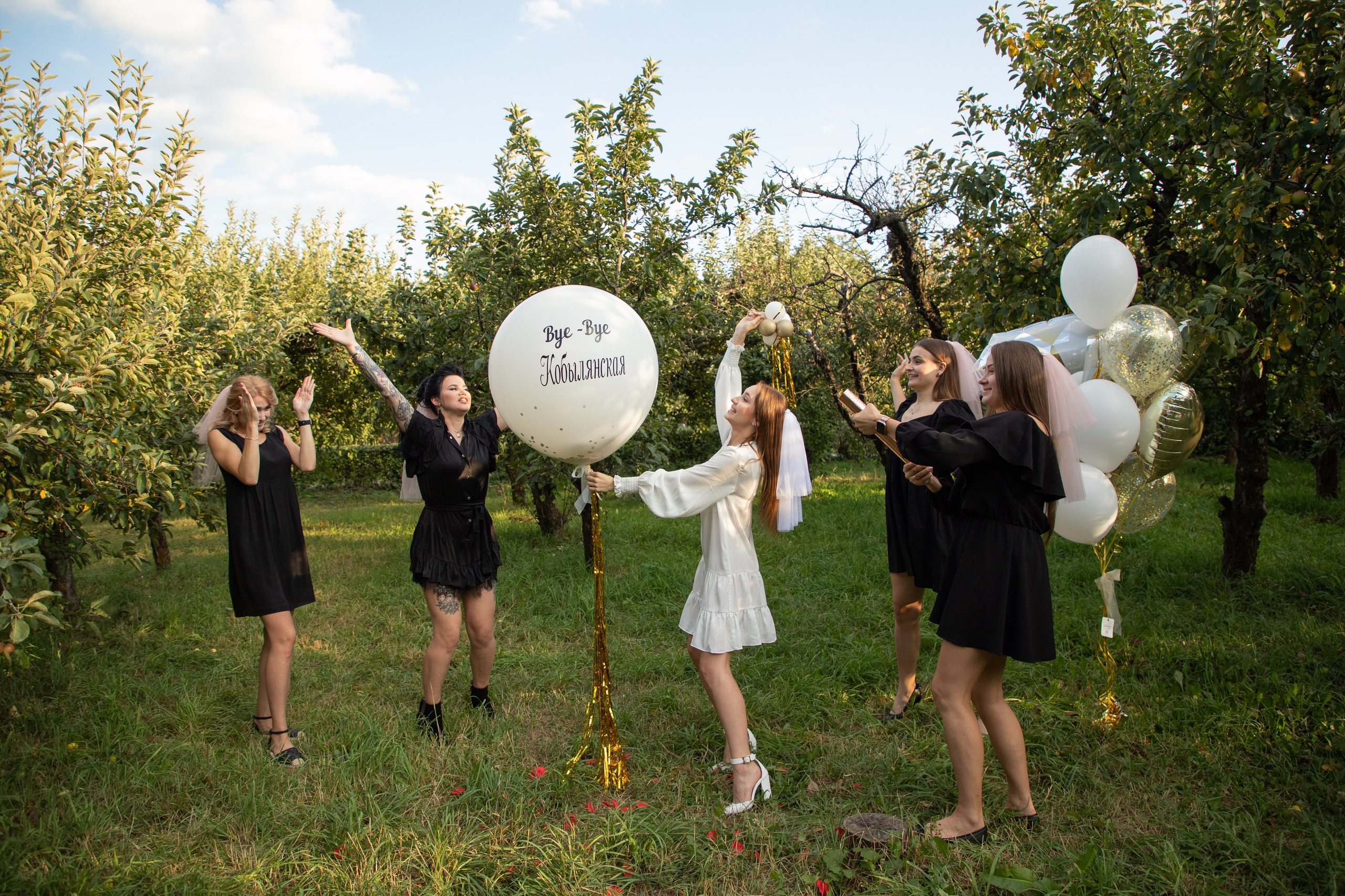 HenParty Ann. Wedding and family photographer