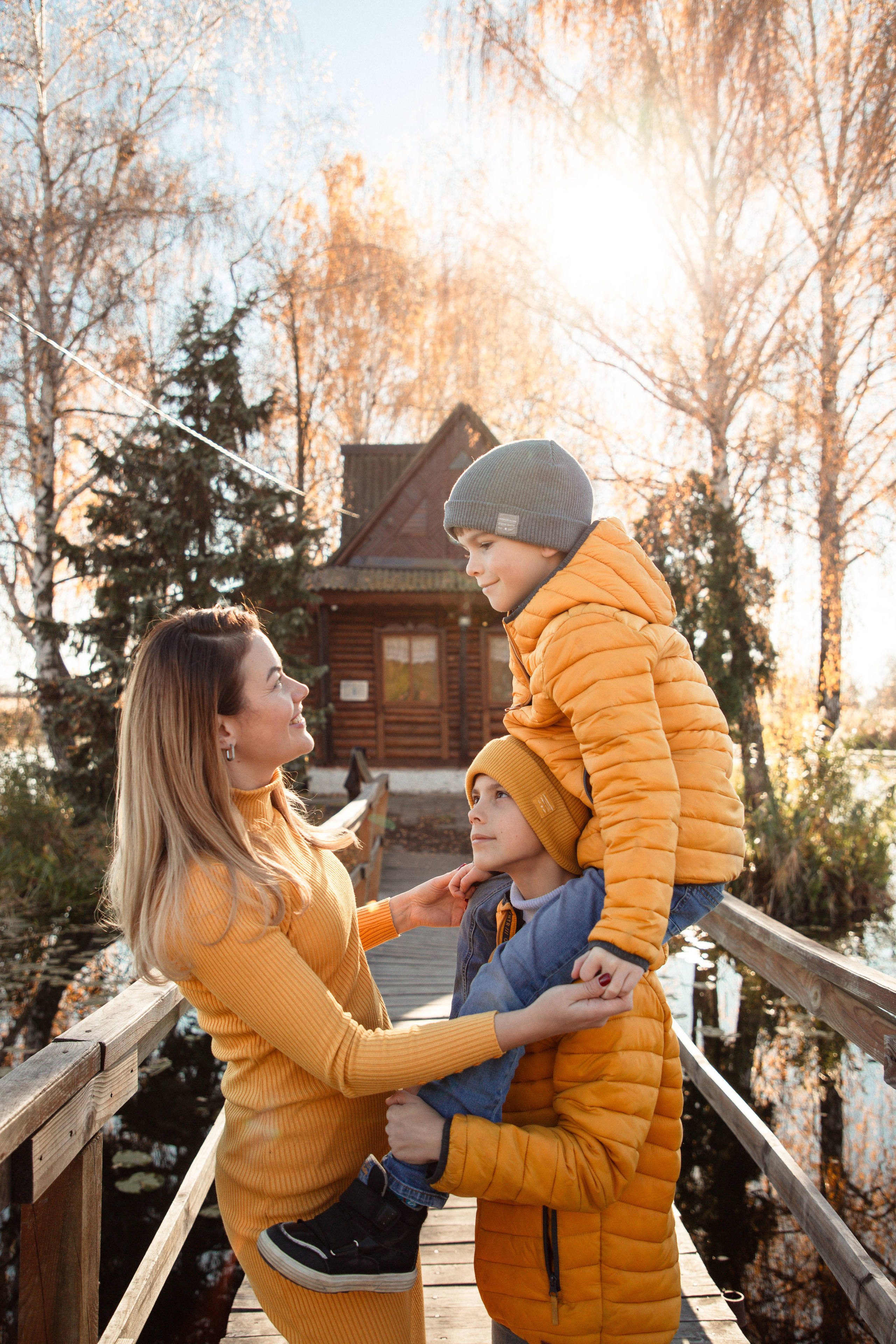 Cozy autumn. Wedding and family photographer