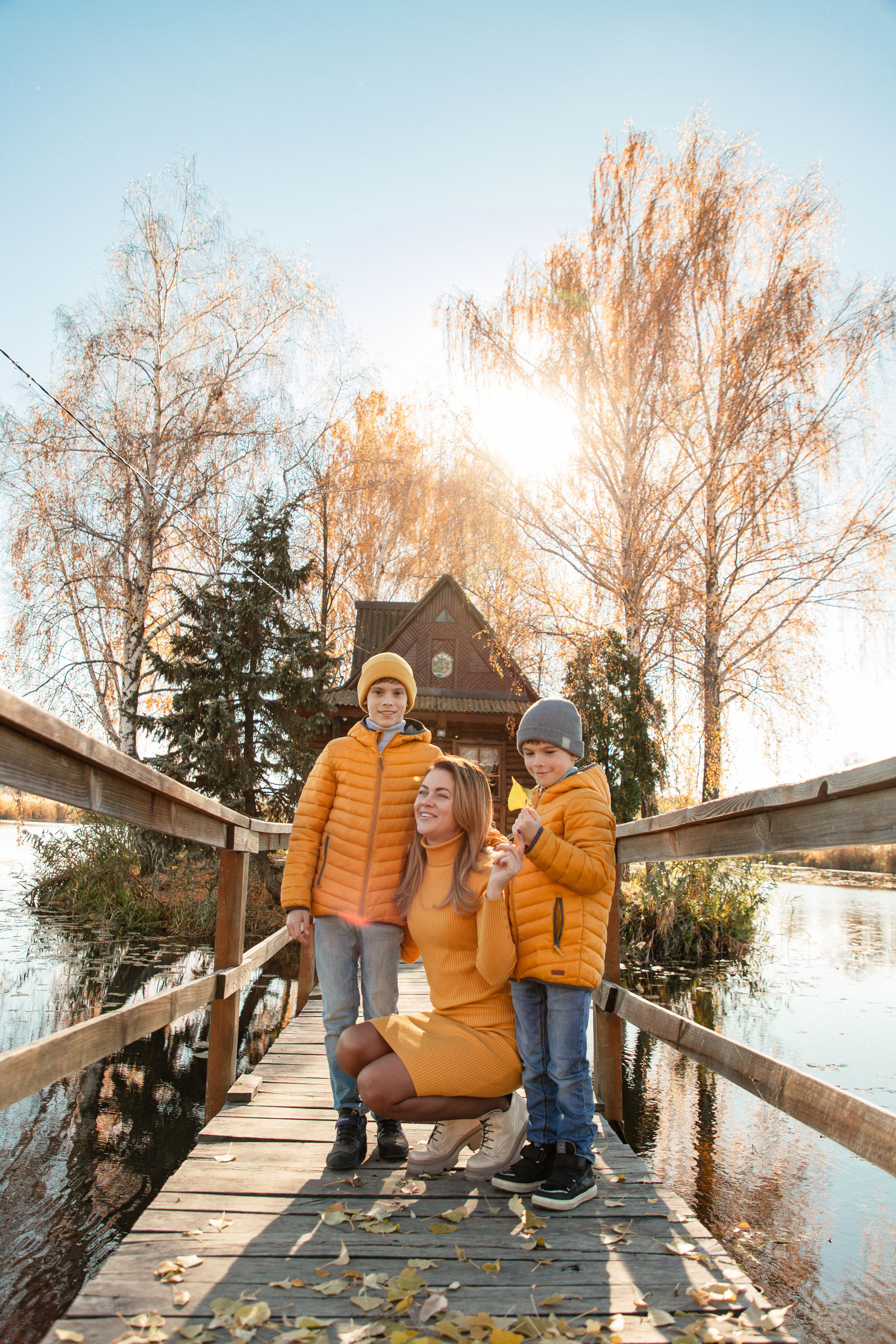 Cozy autumn. Wedding and family photographer