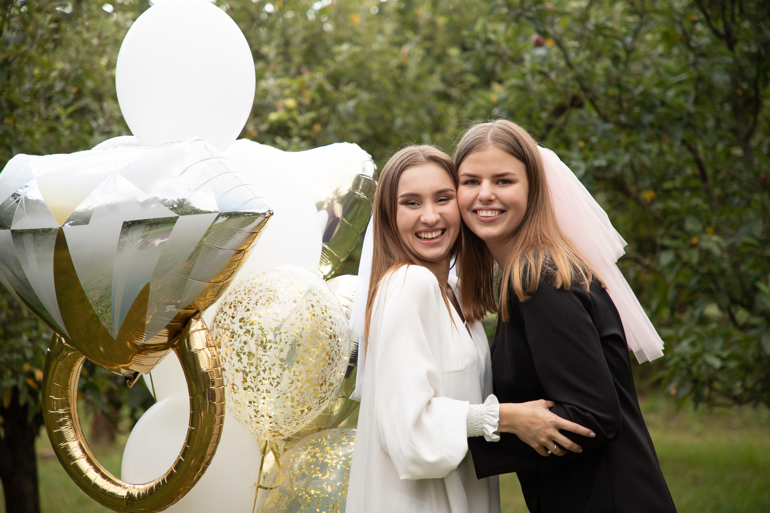 HenParty Ann. Wedding and family photographer