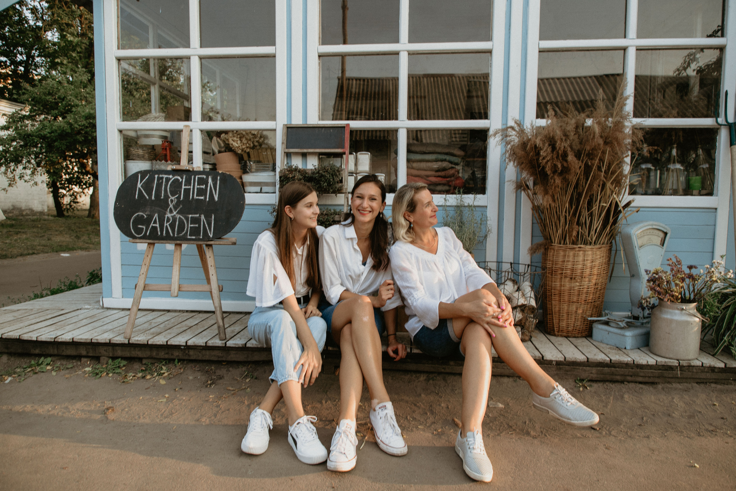 This is us. Wedding and family photographer