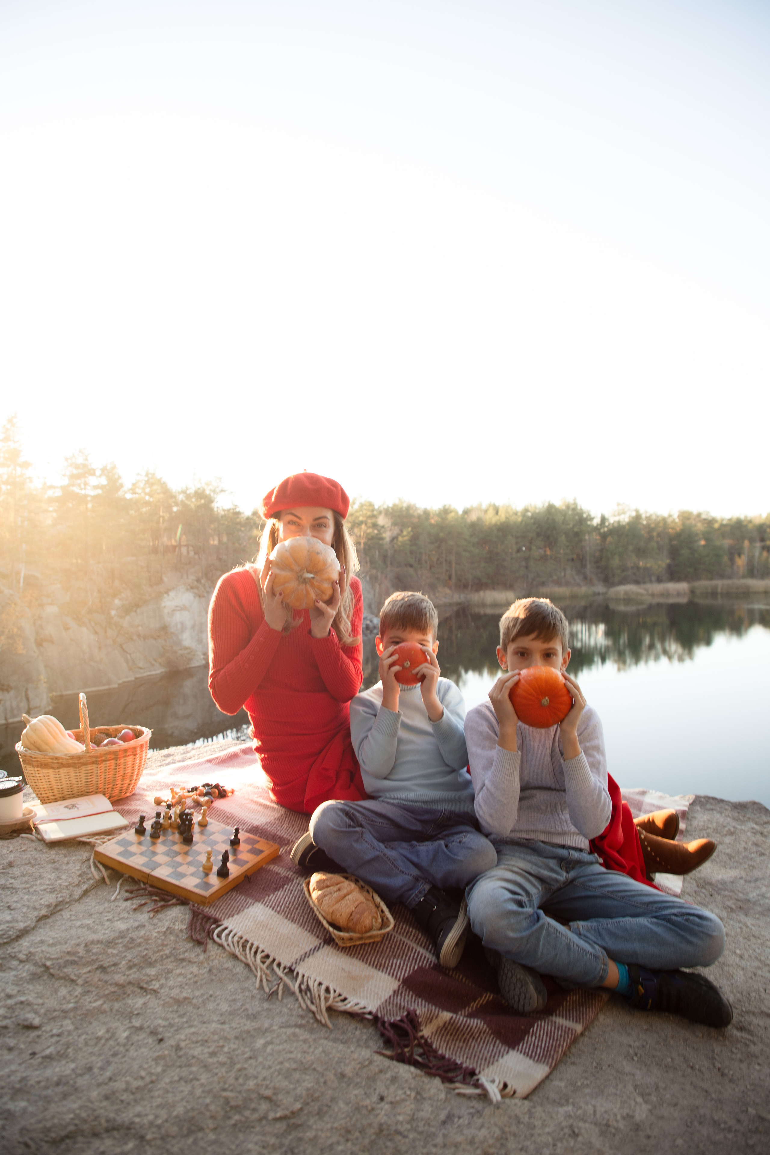 Cozy autumn. Wedding and family photographer