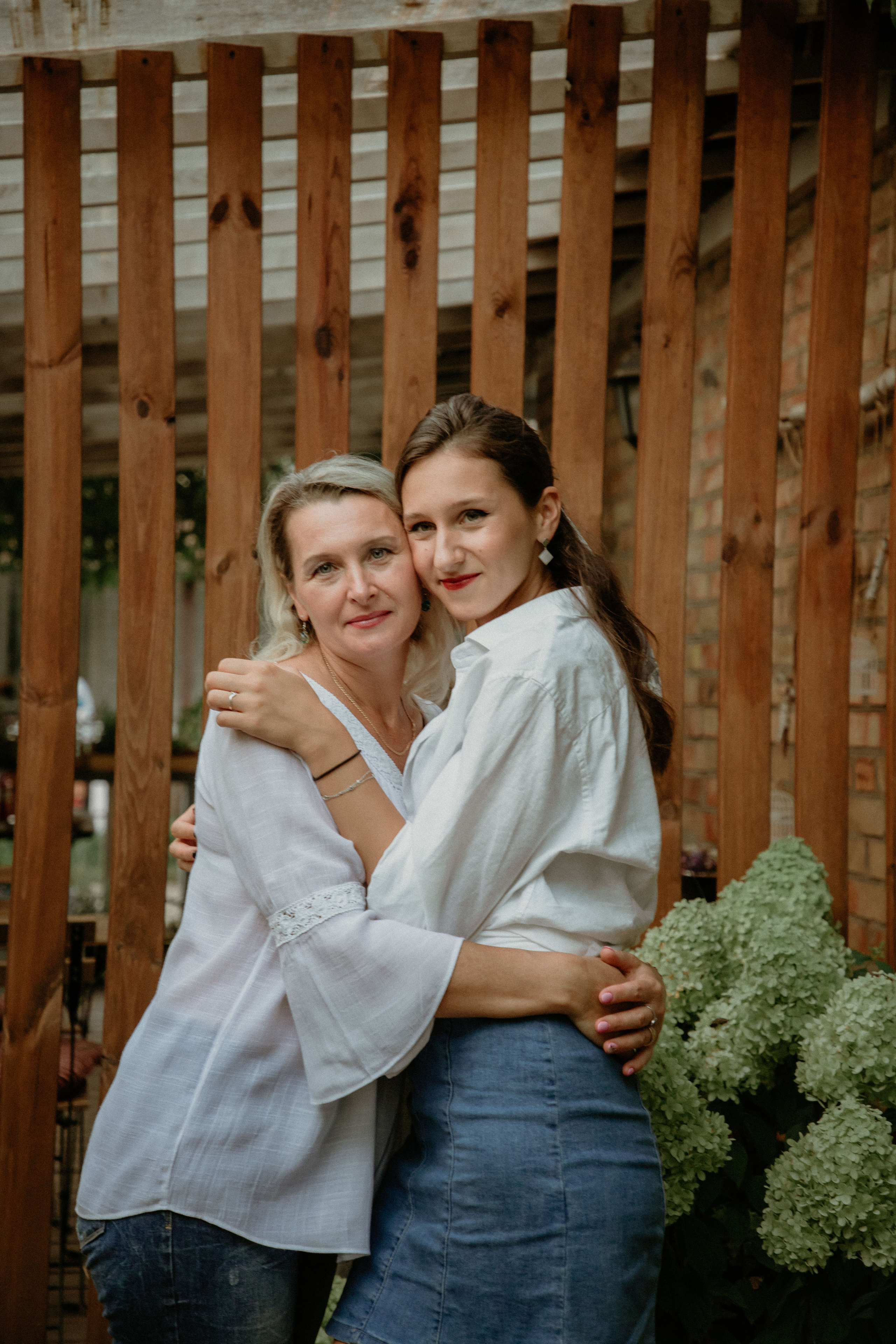 This is us. Wedding and family photographer