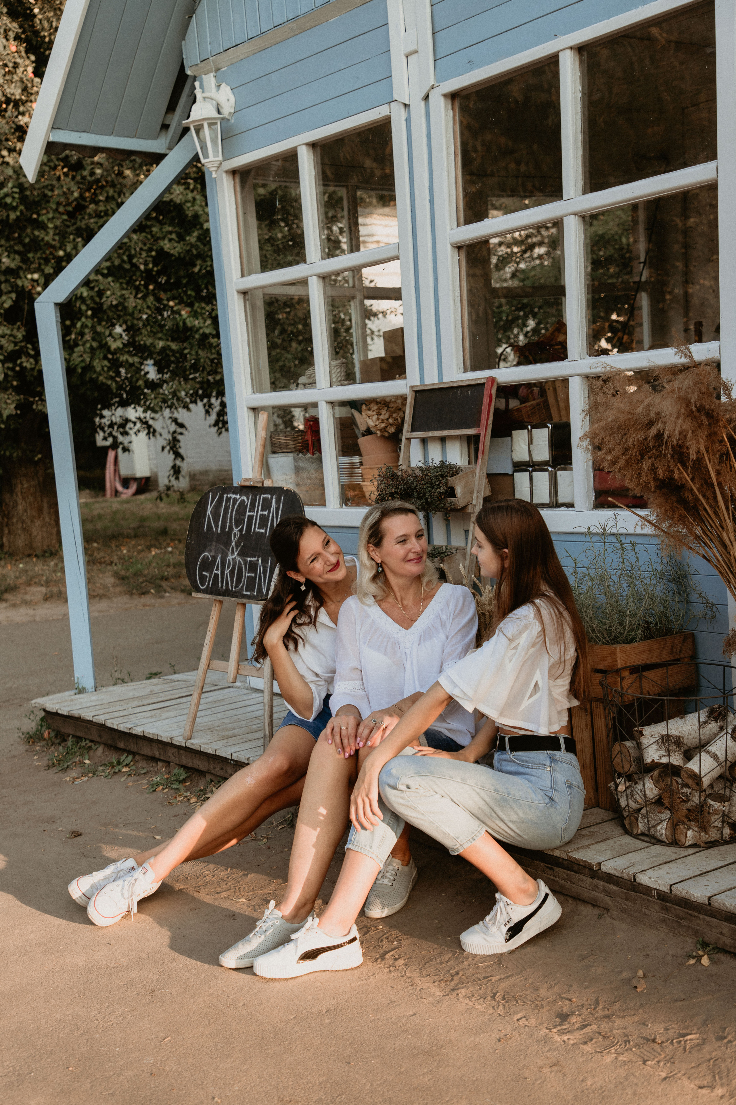 This is us. Wedding and family photographer