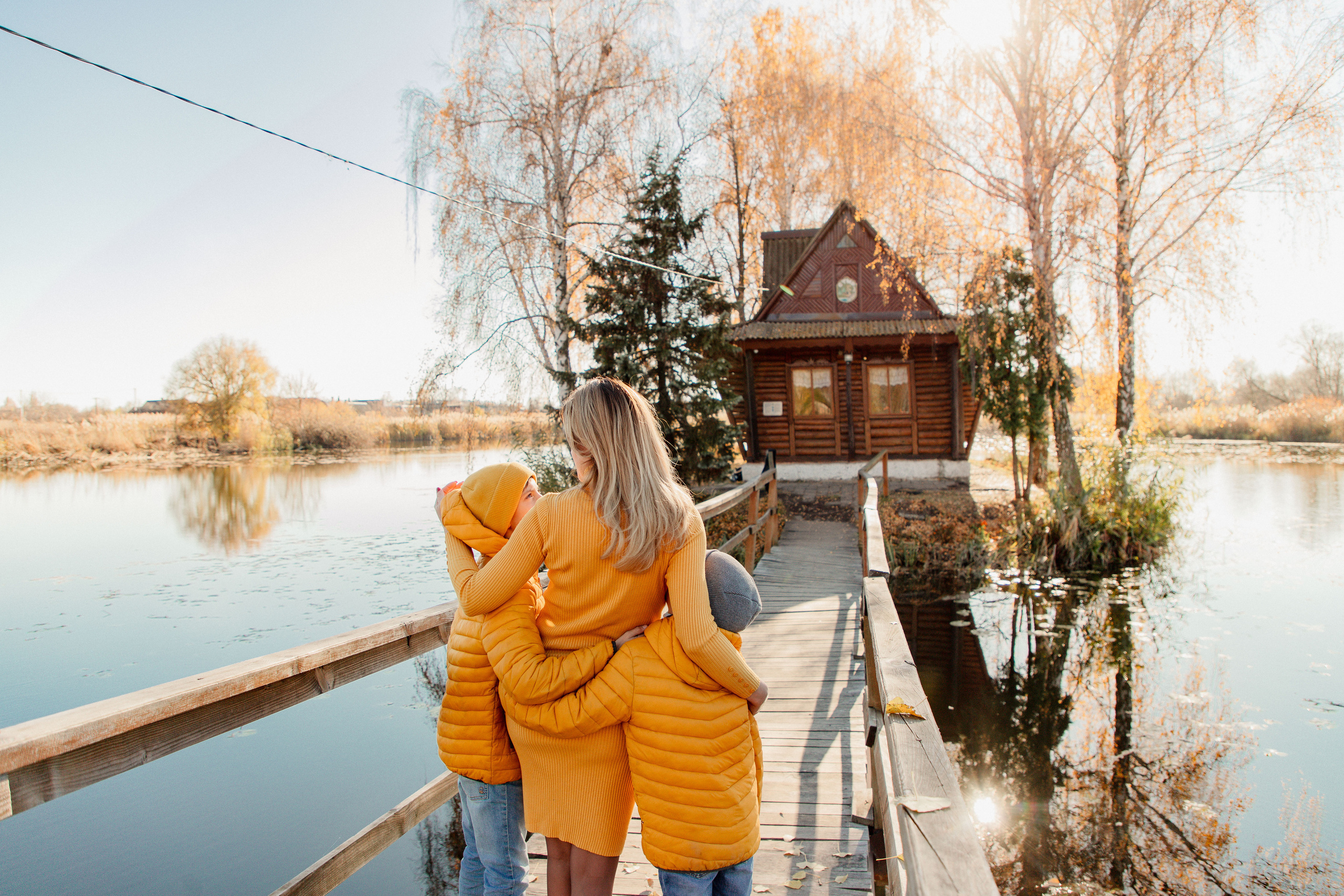 Cozy autumn. Wedding and family photographer
