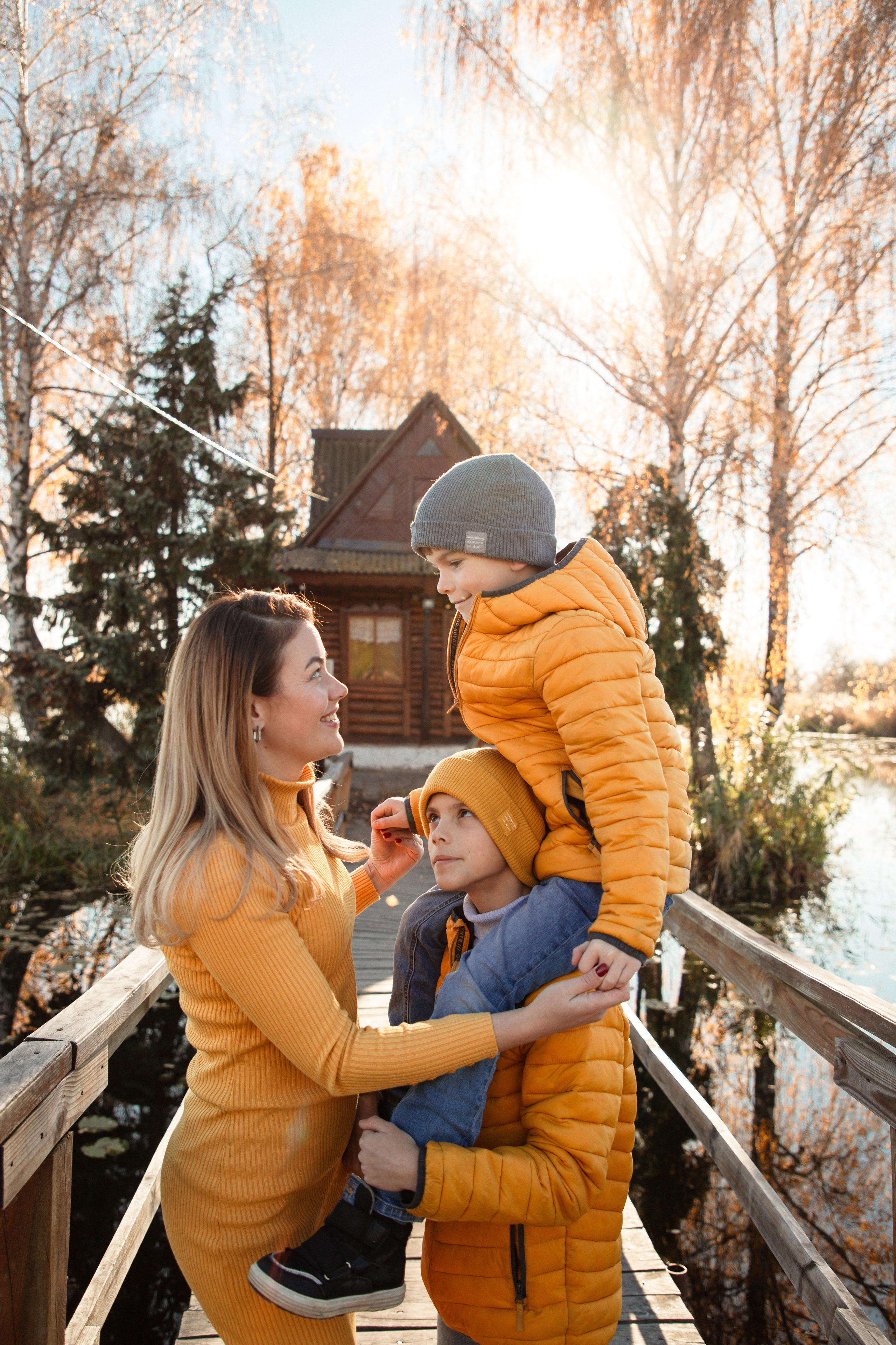 Cozy autumn. Wedding and family photographer