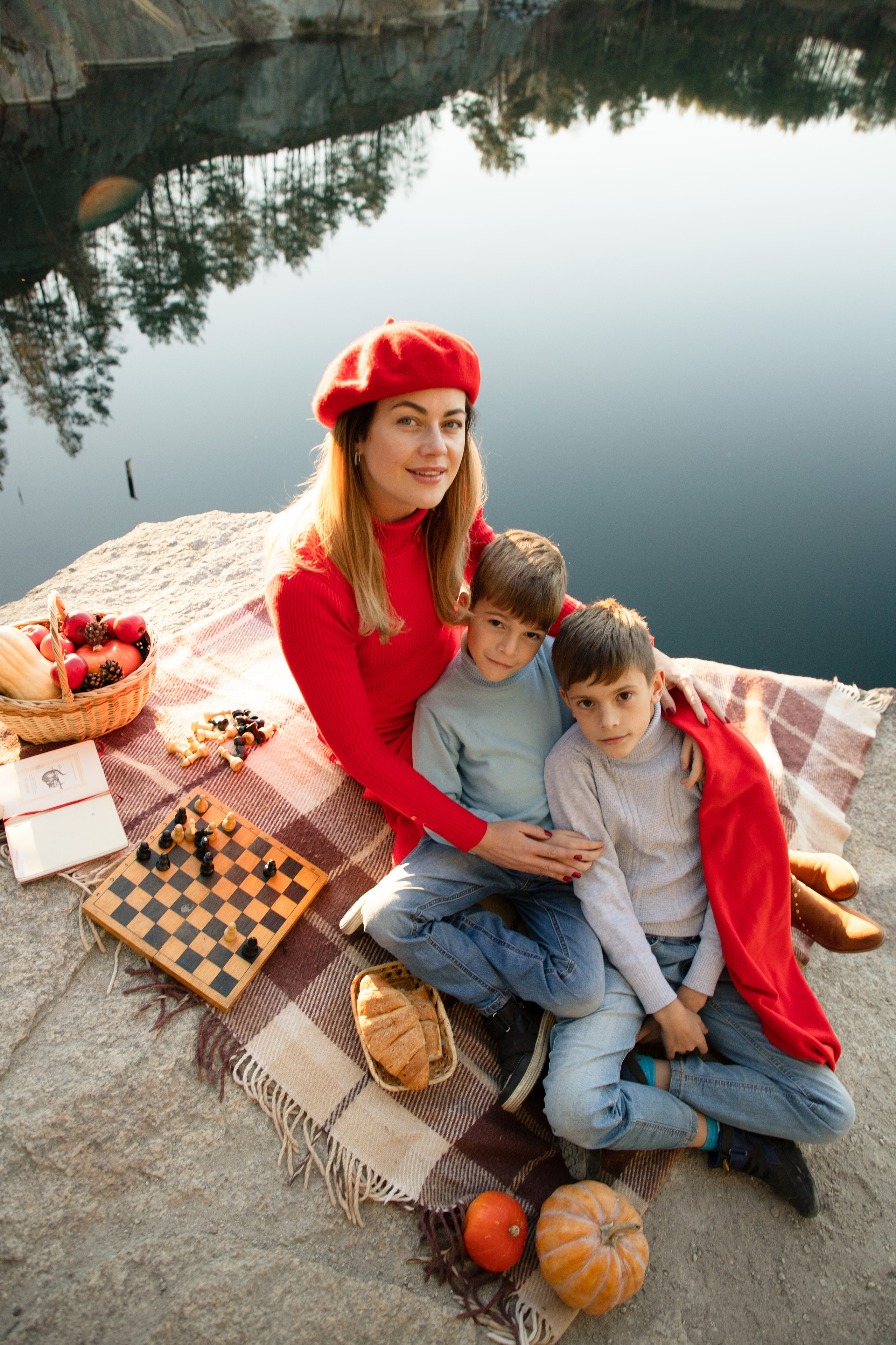 Cozy autumn. Wedding and family photographer