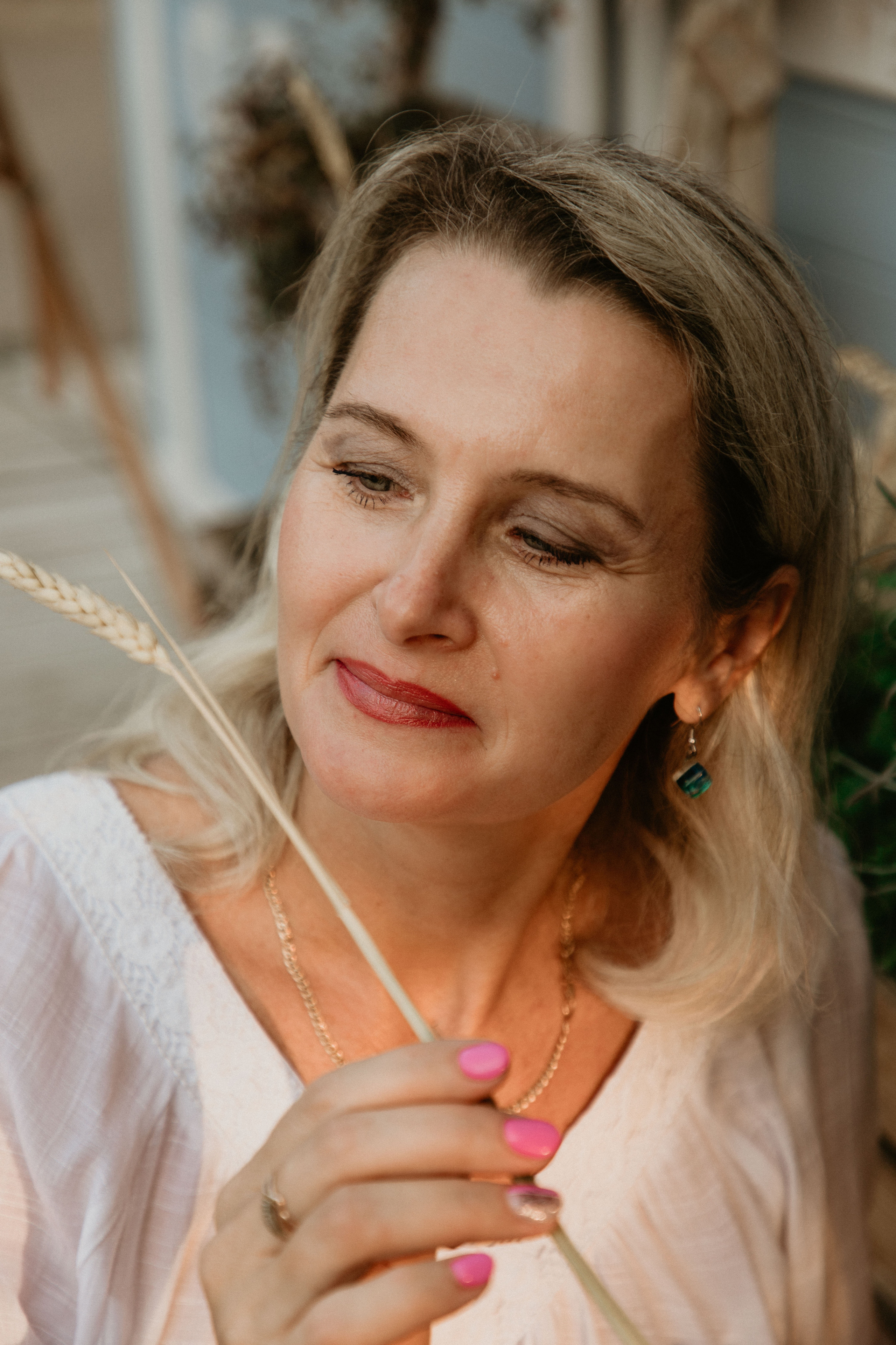 This is us. Wedding and family photographer