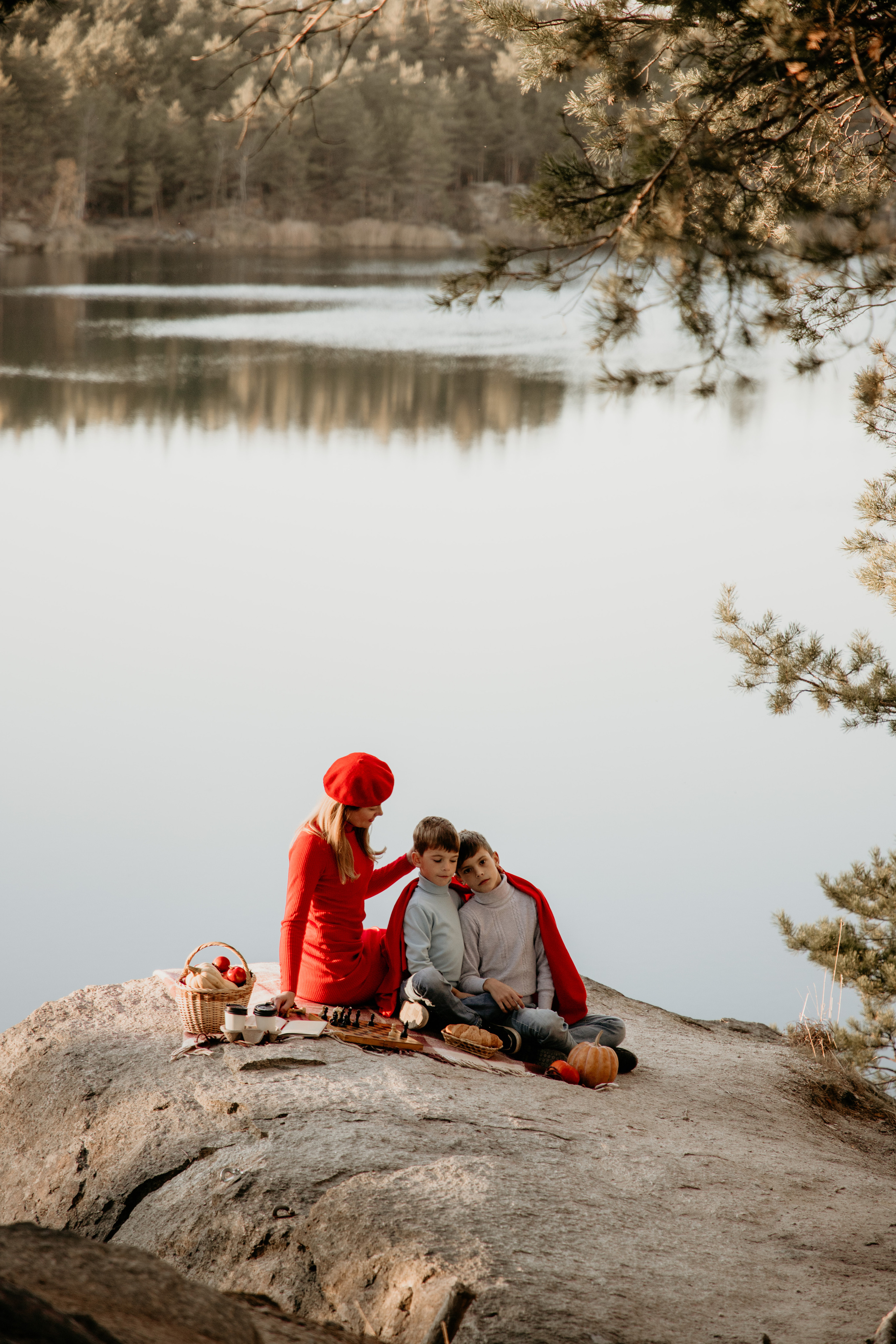 Cozy autumn. Wedding and family photographer