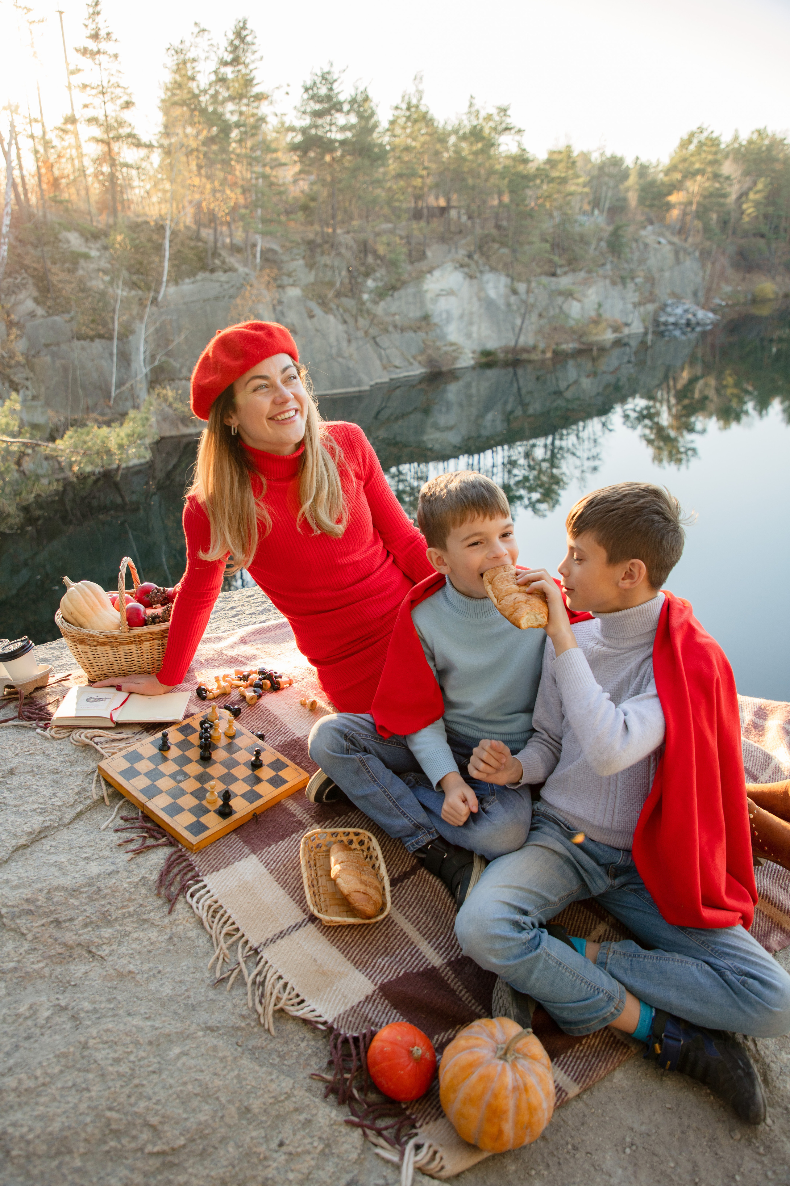 Cozy autumn. Wedding and family photographer