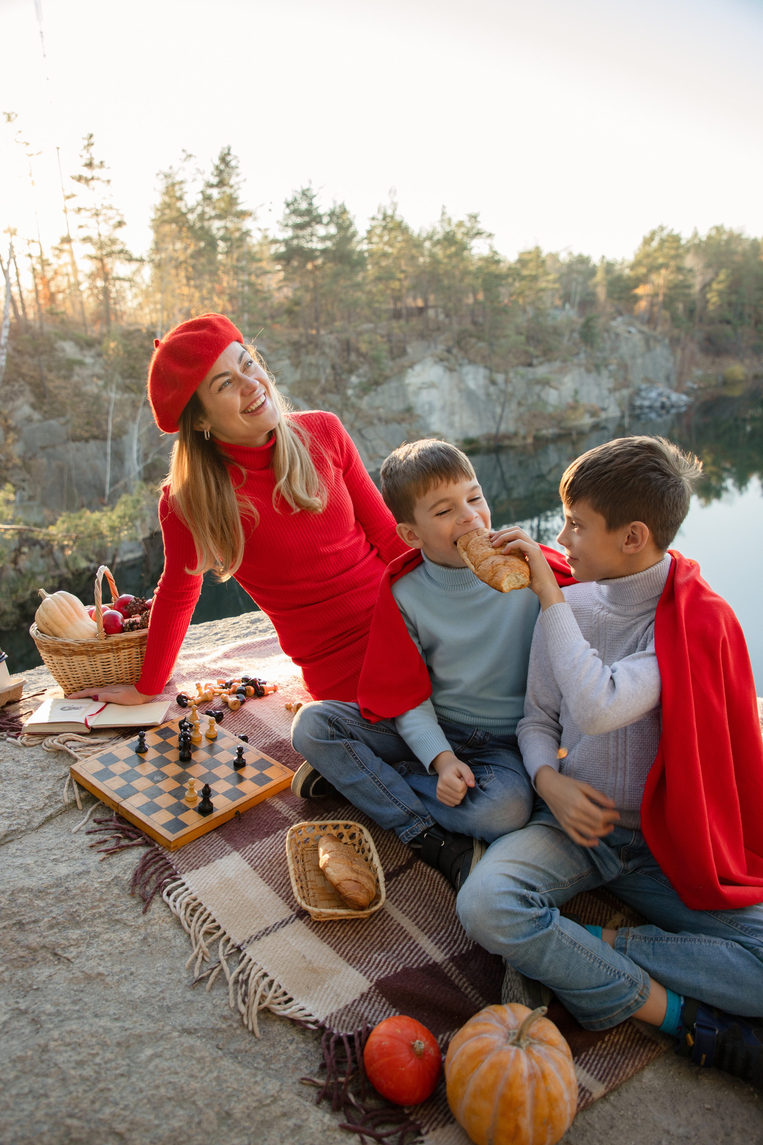Cozy autumn. Wedding and family photographer