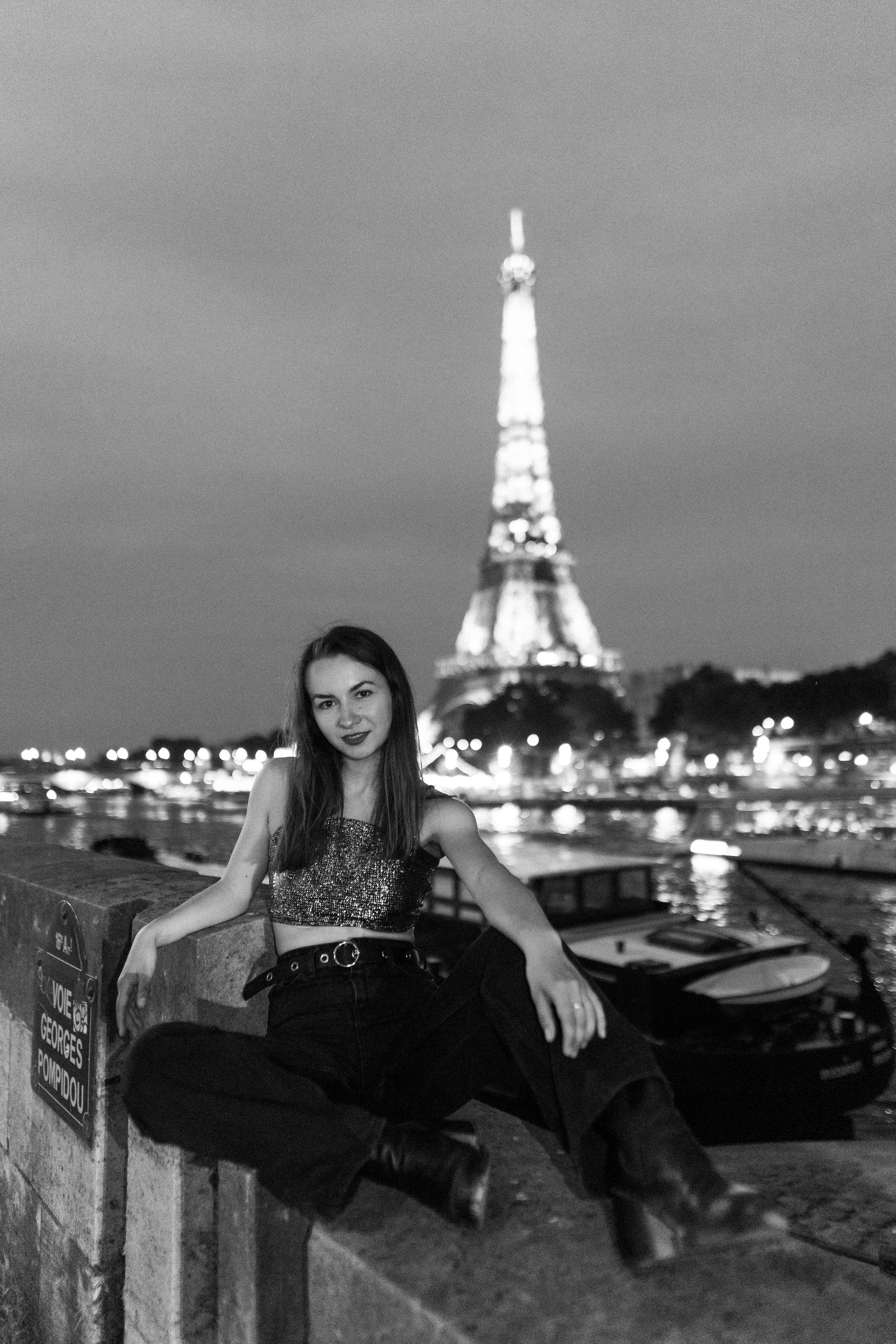 Julia. Paris. Wedding and family photographer