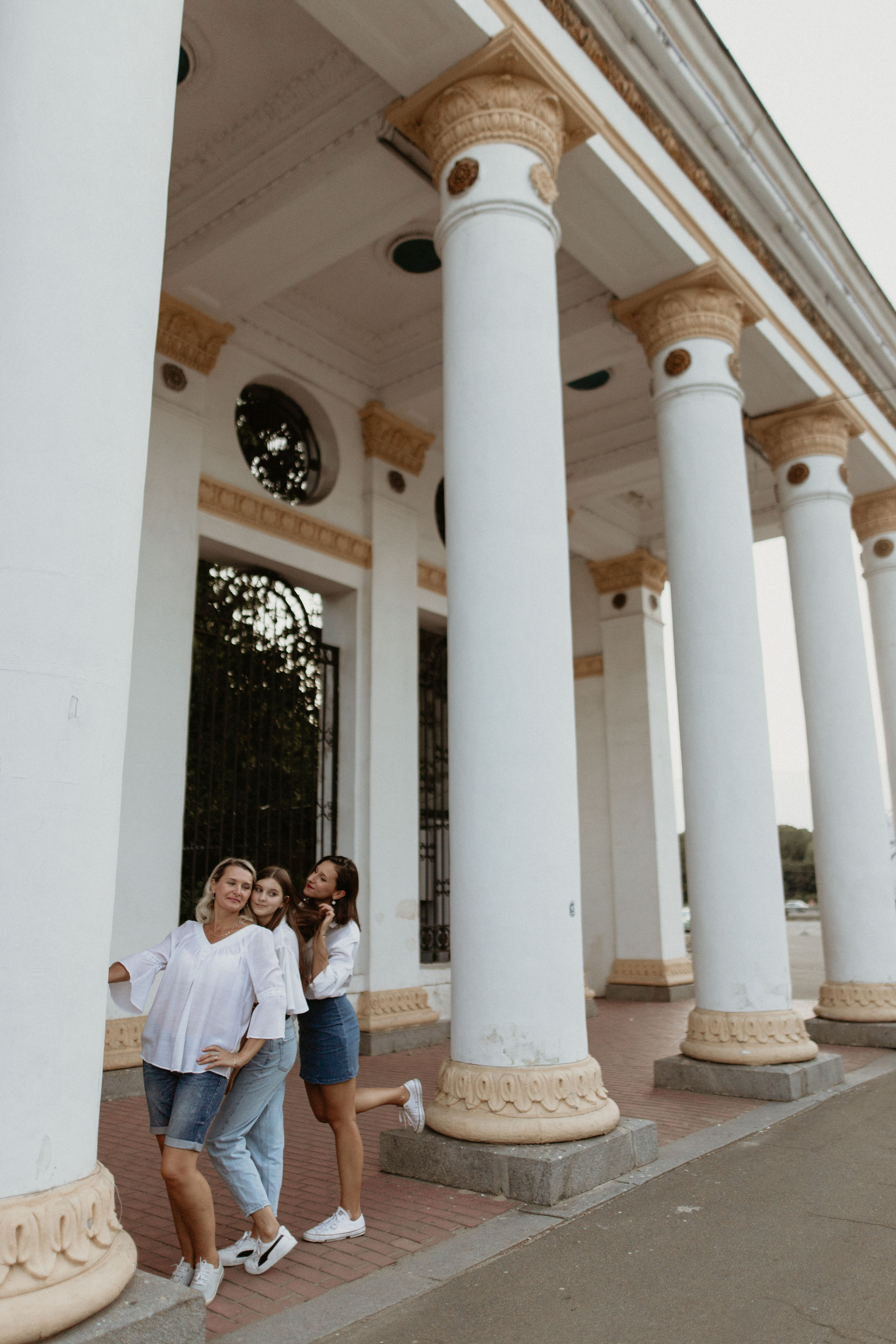 This is us. Wedding and family photographer