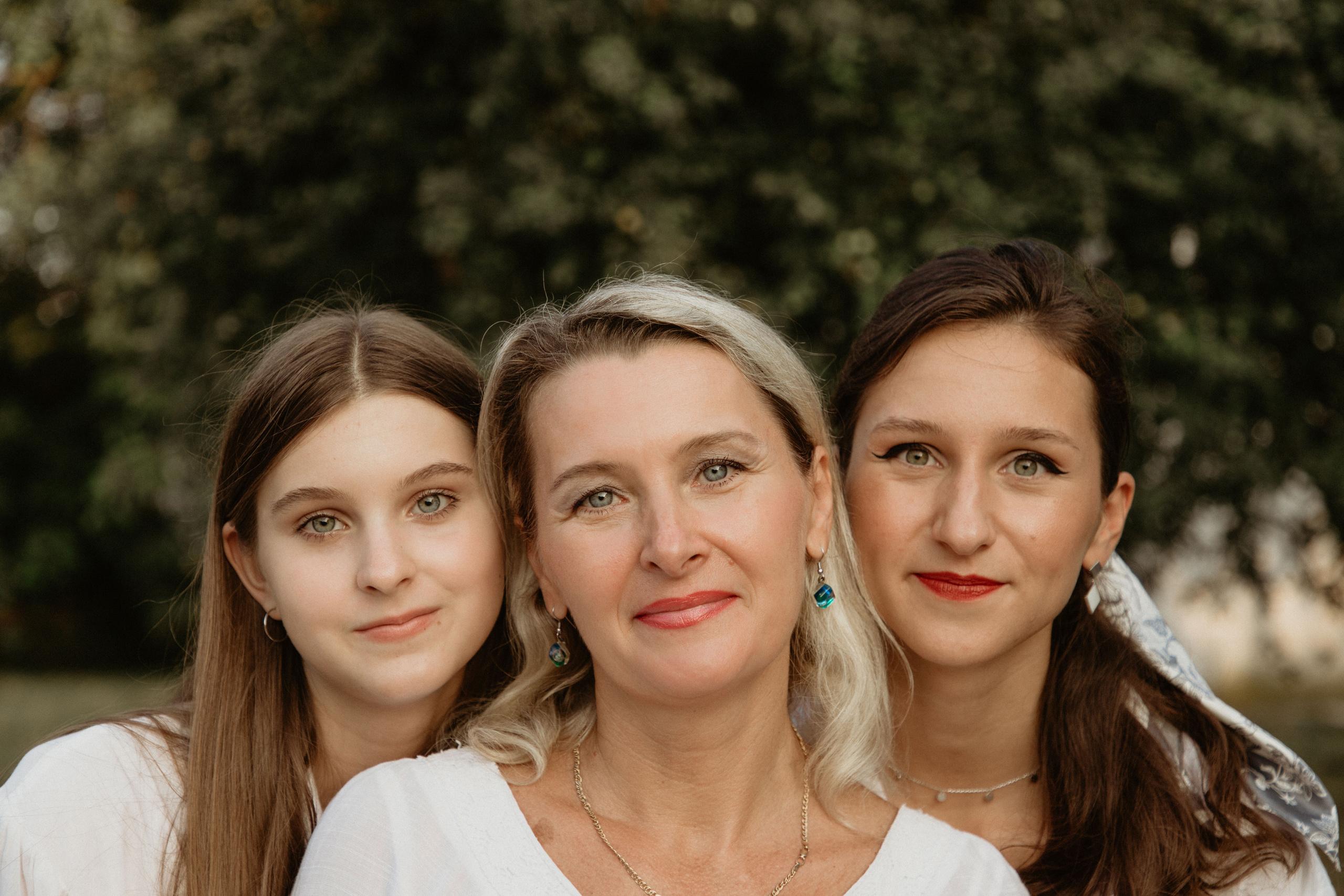 This is us. Wedding and family photographer