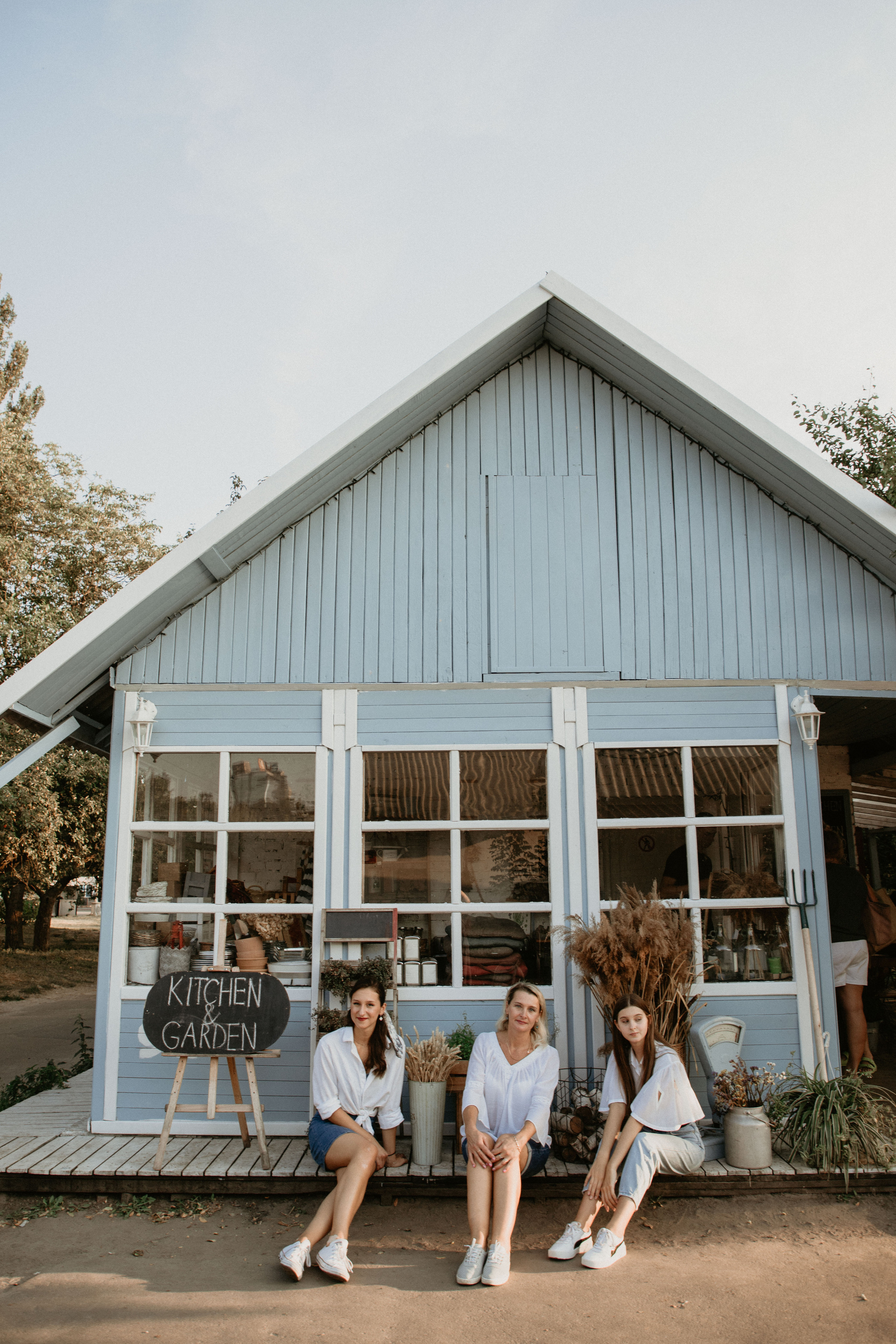 This is us. Wedding and family photographer