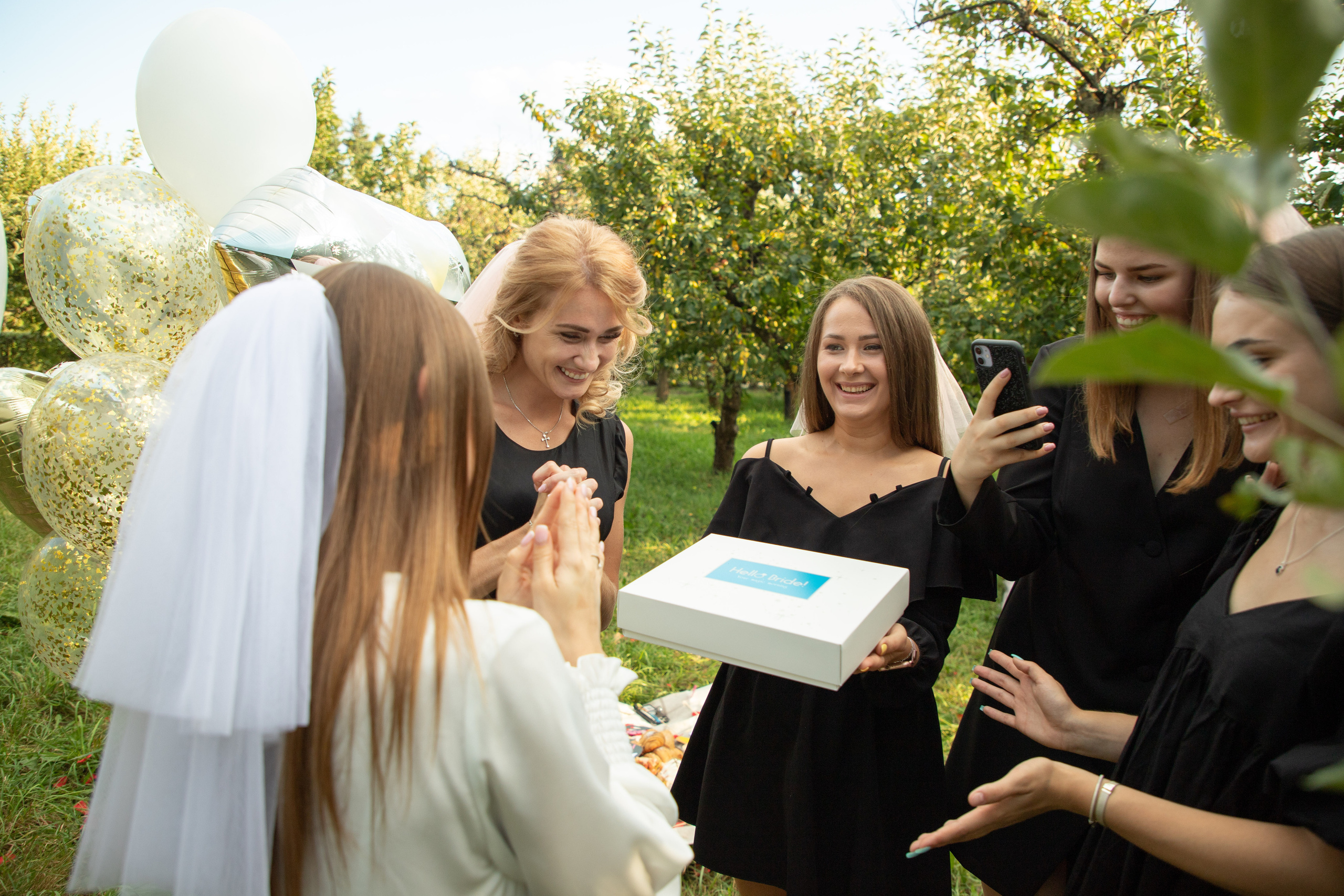 HenParty Ann. Wedding and family photographer