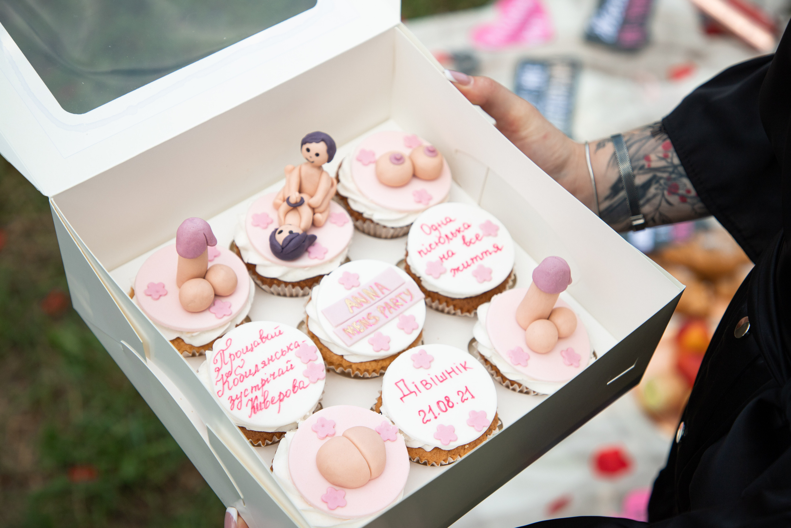 HenParty Ann. Wedding and family photographer