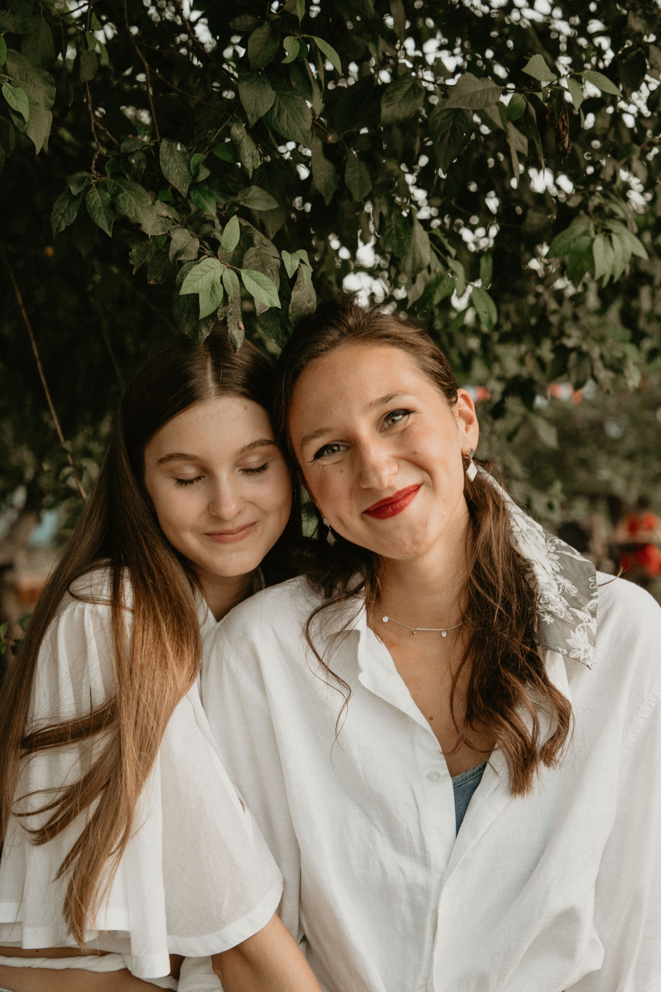 This is us. Wedding and family photographer