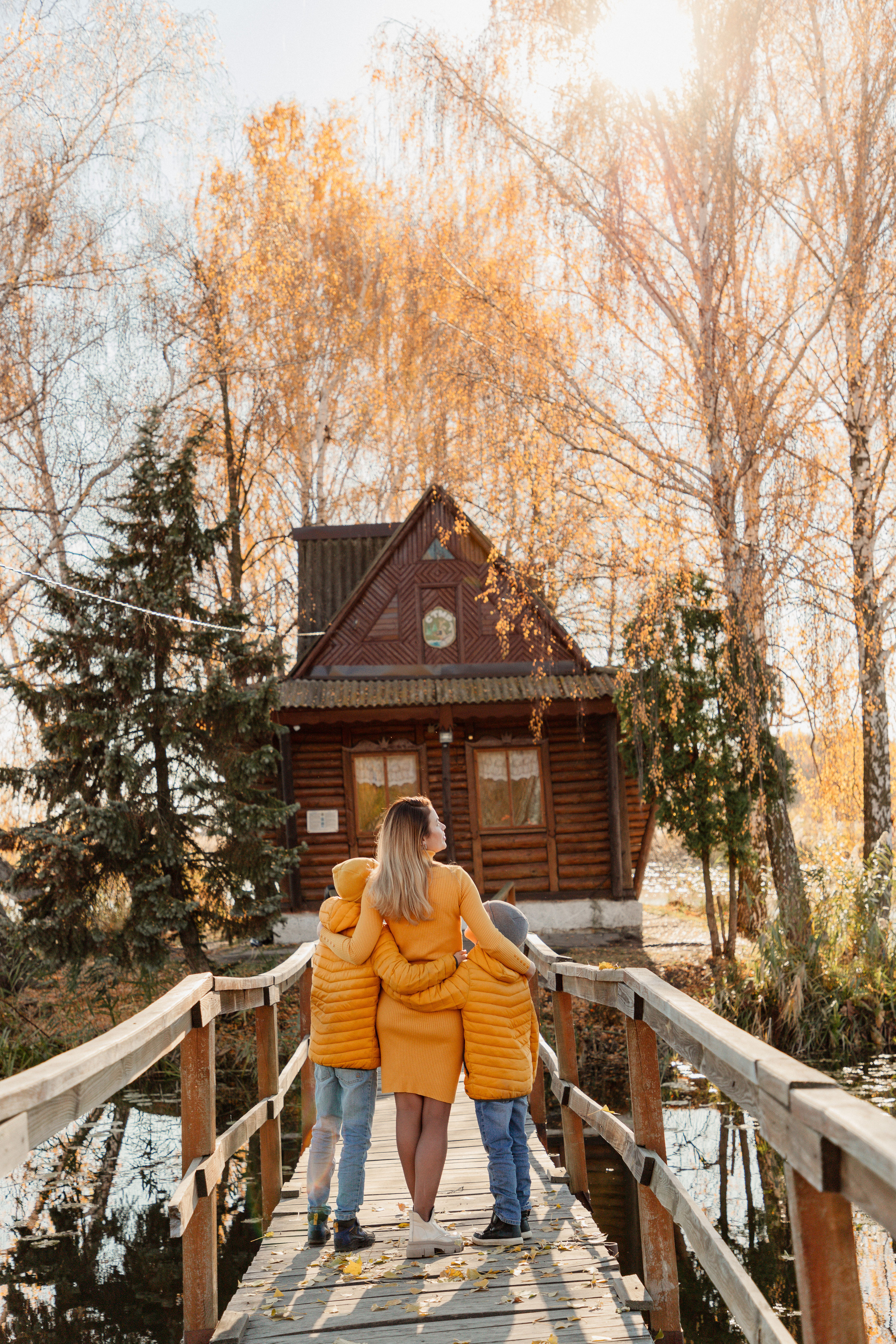 Cozy autumn. Wedding and family photographer