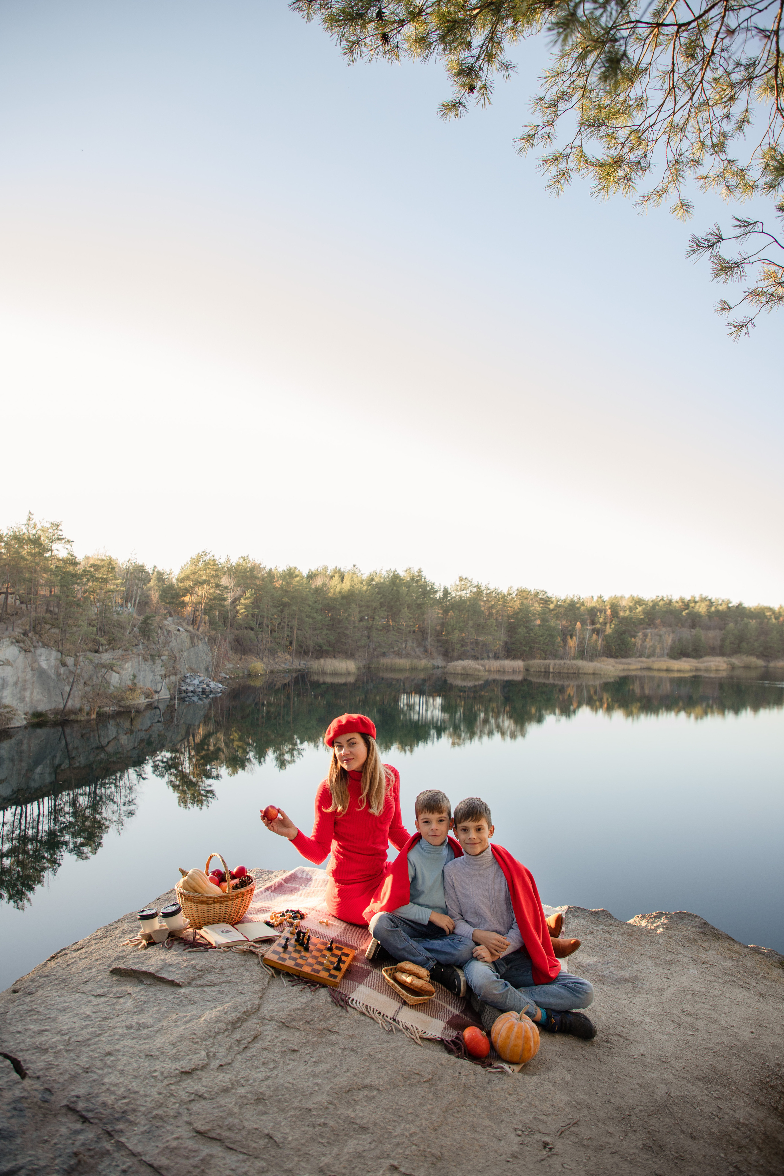 Cozy autumn. Wedding and family photographer
