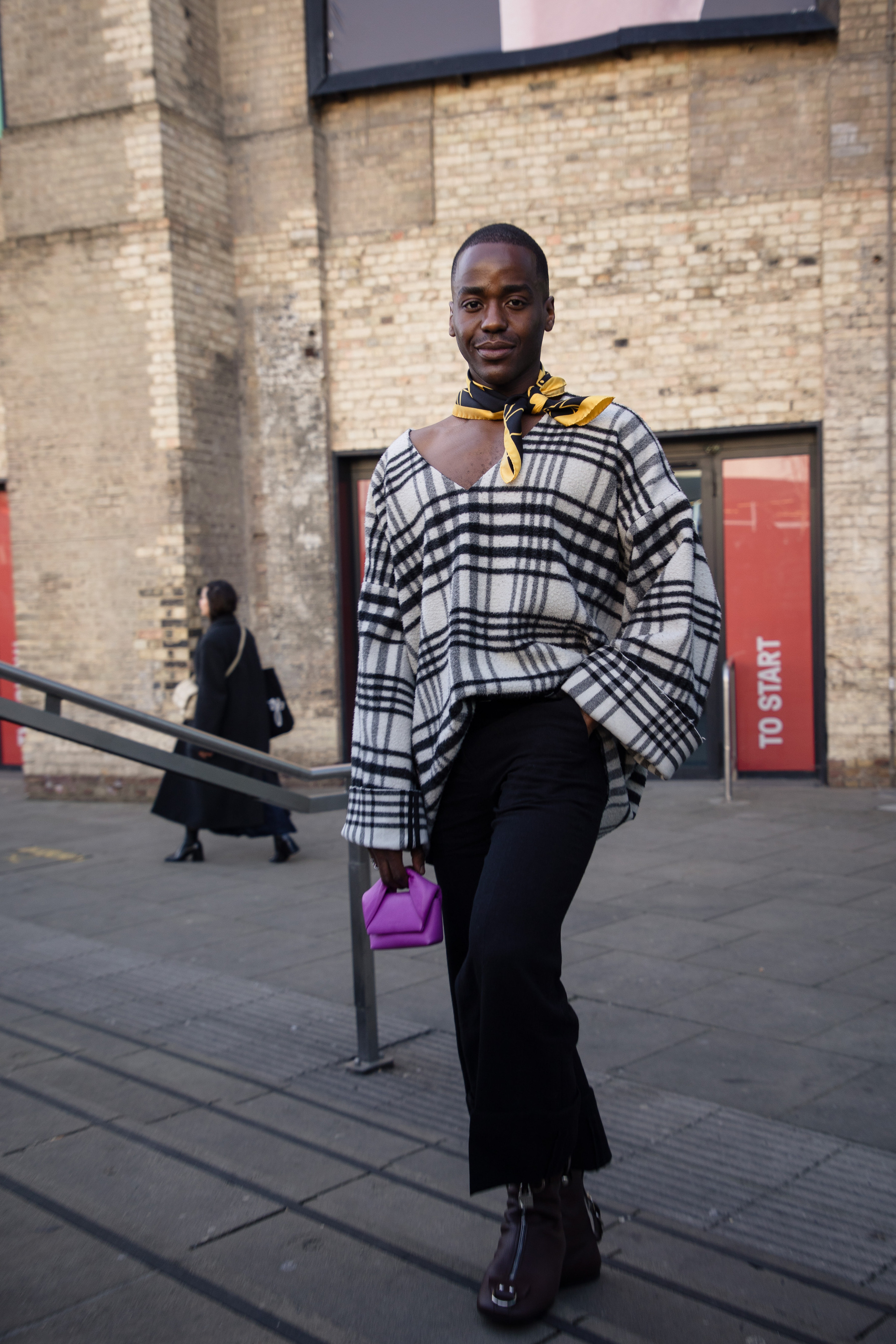 LFW Day 3. Wedding and family photographer