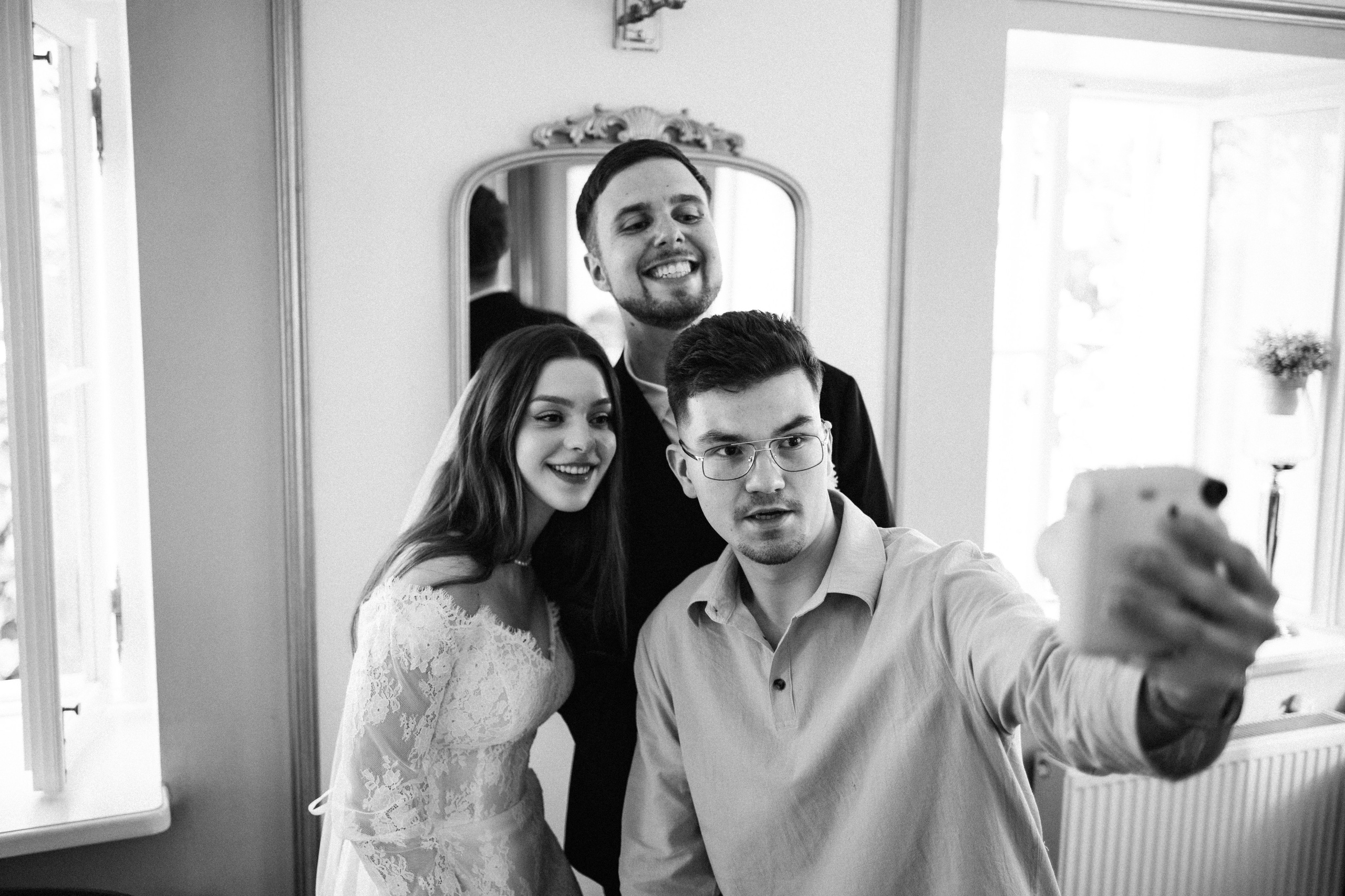 V&J Wedding. Emily Photography